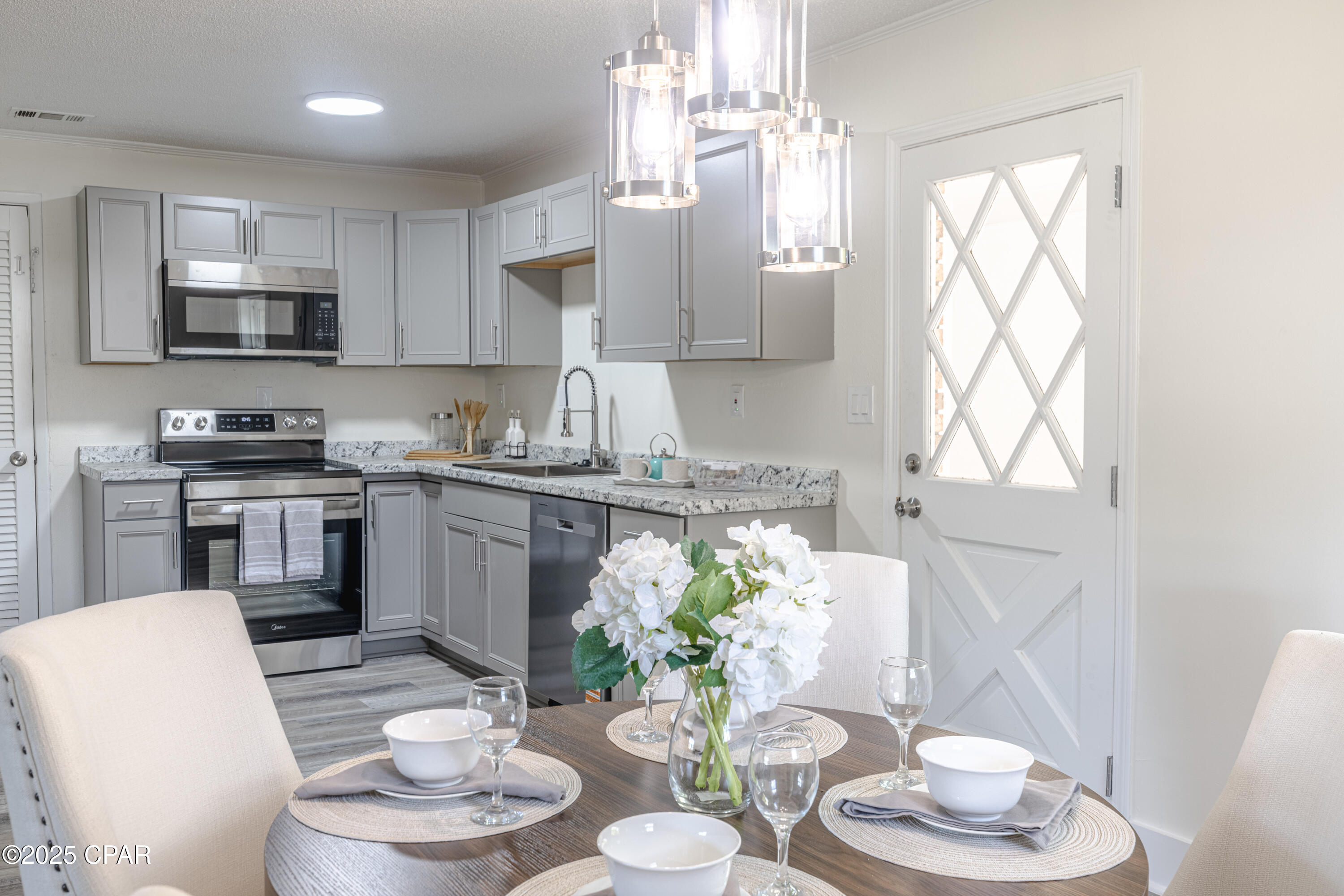 Image 15 For 6418 Zinnia St Street