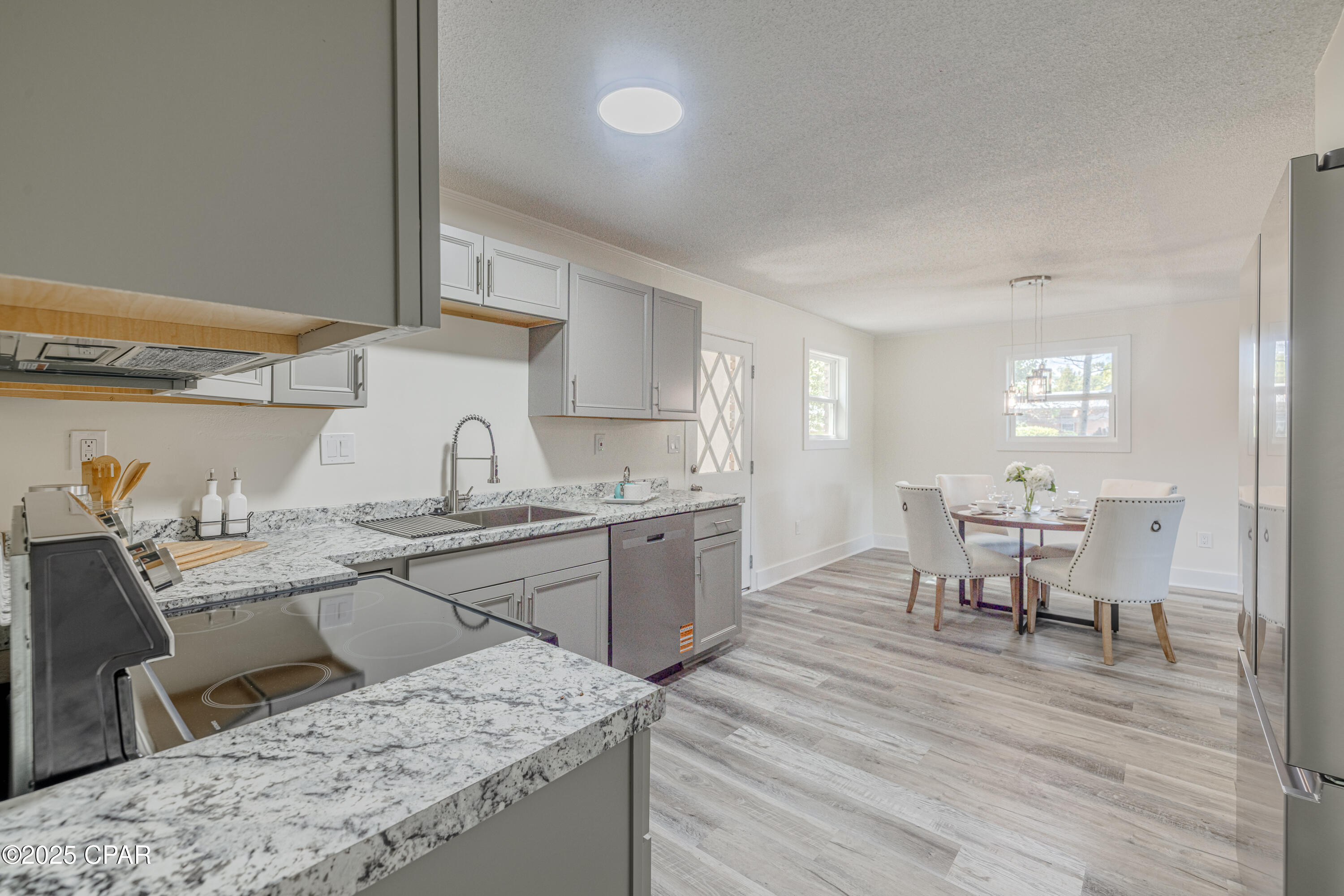 Image 19 For 6418 Zinnia St Street