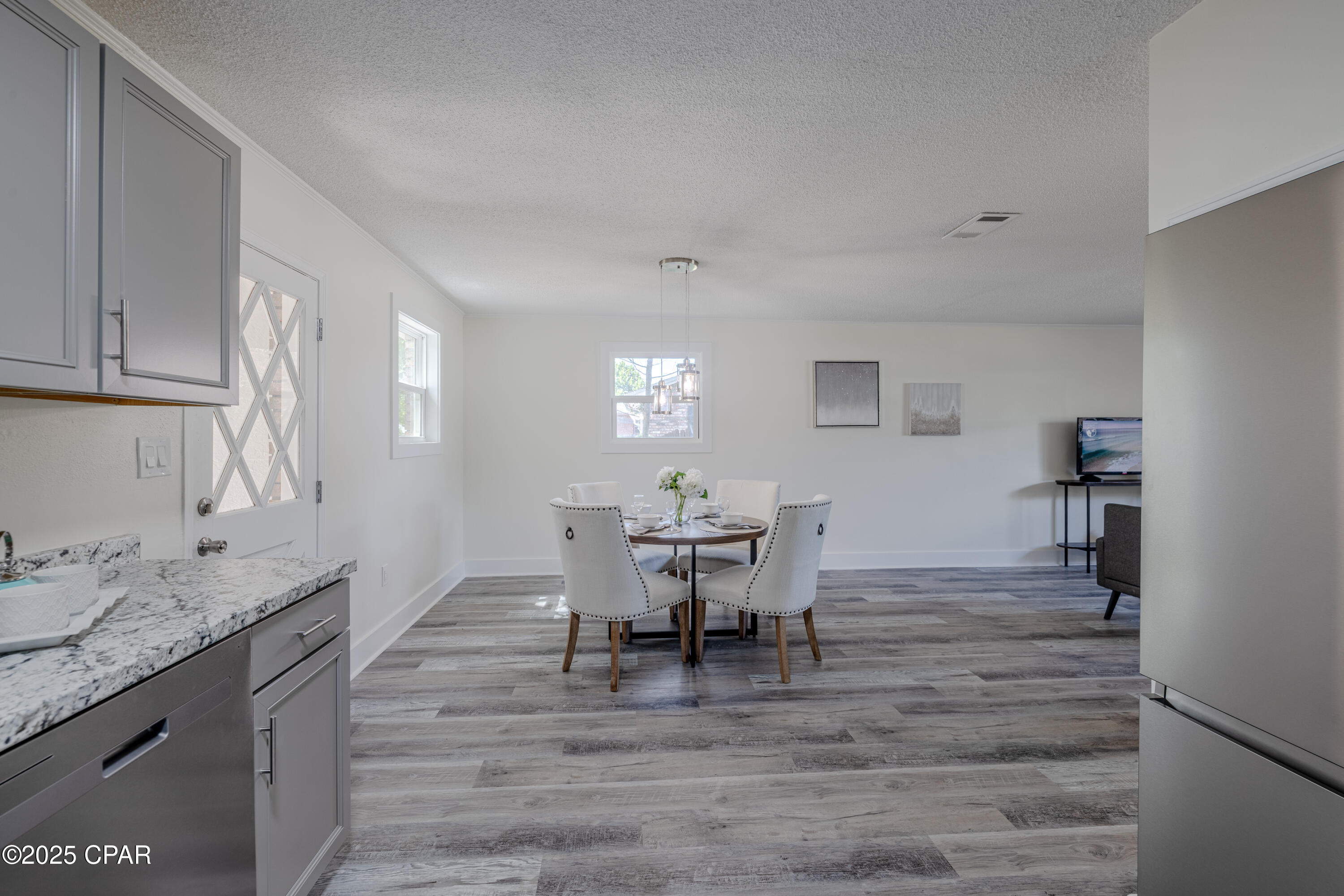 Image 20 For 6418 Zinnia St Street