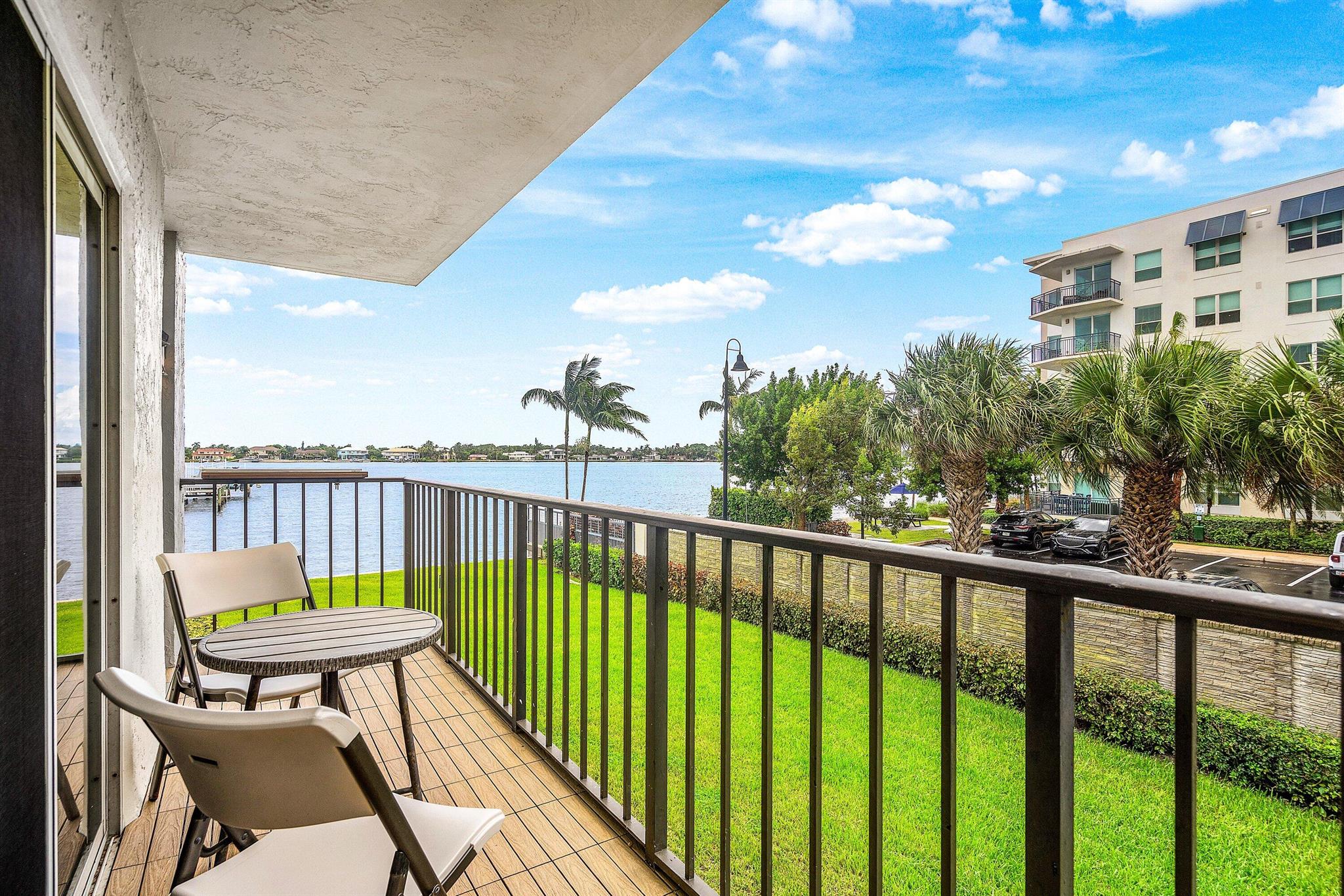 Homes for sale in Lantana, FL | 1206 S Lake Dr #203, Lantana, FL 33462 | MLS# R11126488