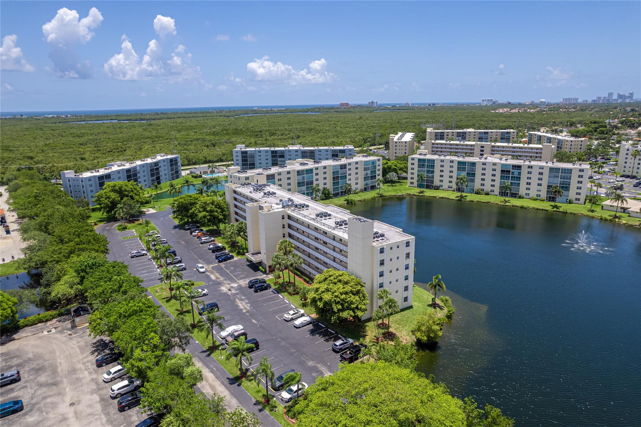 Homes for sale in Dania Beach, FL | 111 Se 3rd Ave #606, Dania Beach, FL 33004 | MLS# F10528166