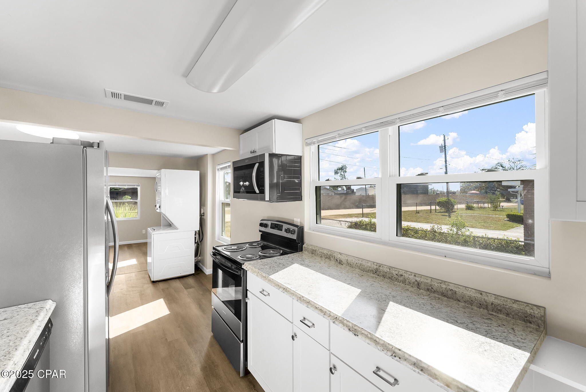 Image 10 For 4129 Gaines Street