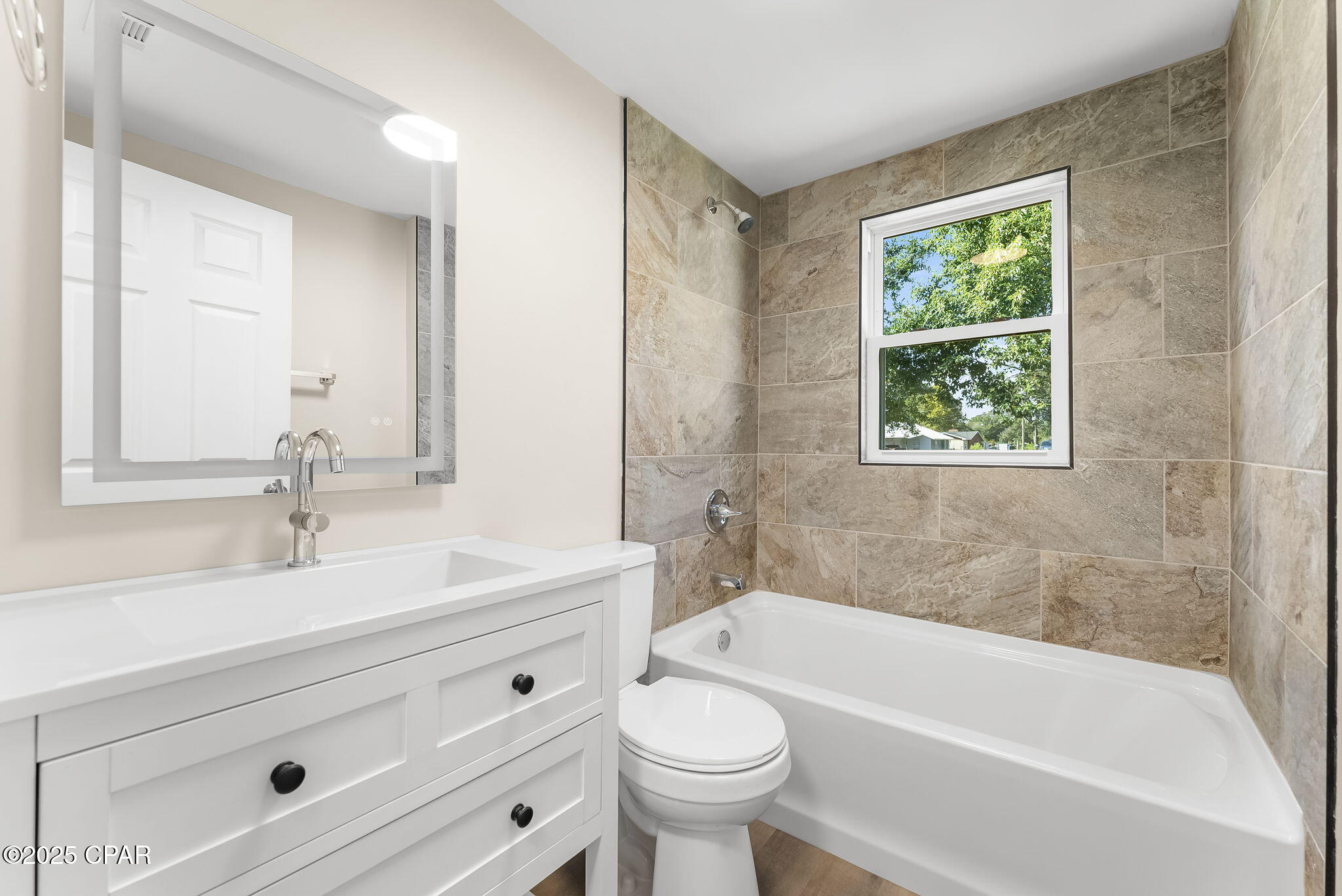 Image 13 For 4129 Gaines Street