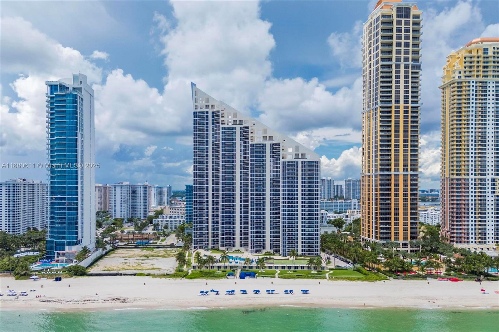 Condo for Sale in Sunny Isles Beach, FL