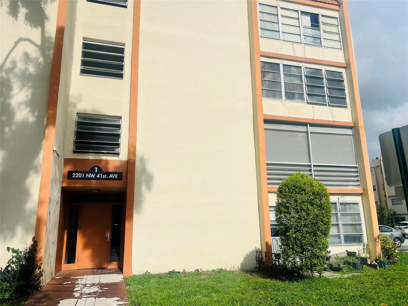 Homes for sale in Lauderhill, FL | 2201 Nw 41st Ave #203, Lauderhill, FL 33313 | MLS# F10528240