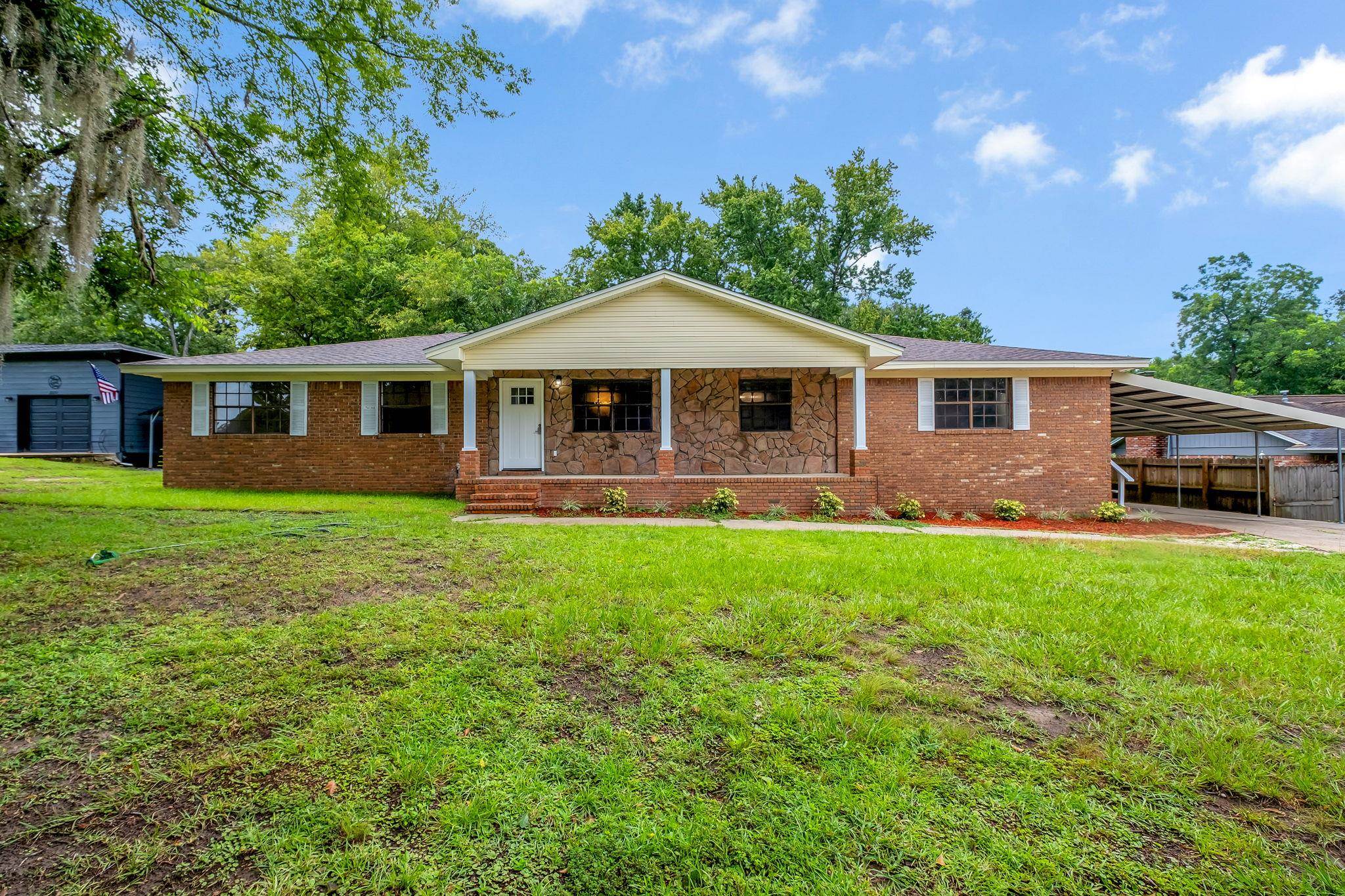 2267  Clara Kee Boulevard , Tallahassee, FL, 32303