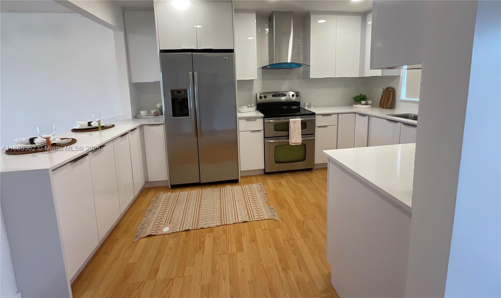 Sunrise Lakes 129 Condo