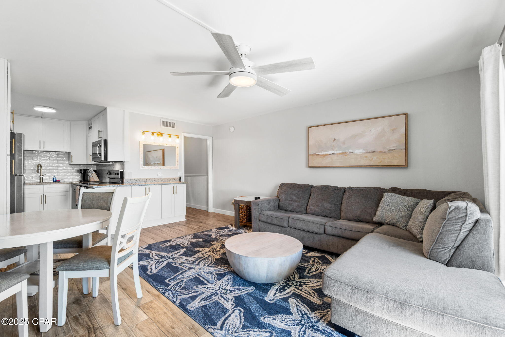 Image 15 For 8743 Thomas Drive 322