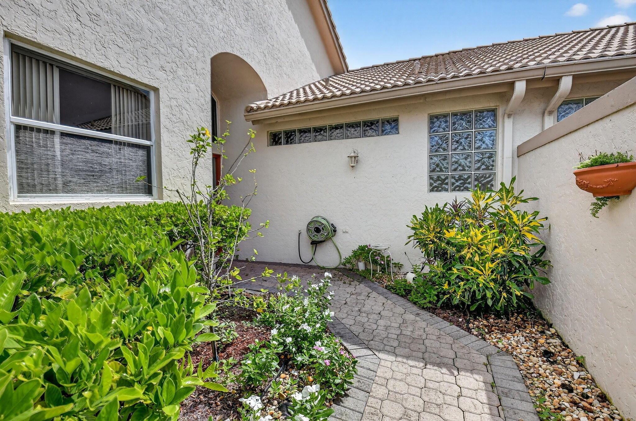 Homes for sale in Boynton Beach, FL | 8997 Shoal Creek Lane, Boynton Beach, FL 33472 | MLS# R11126596