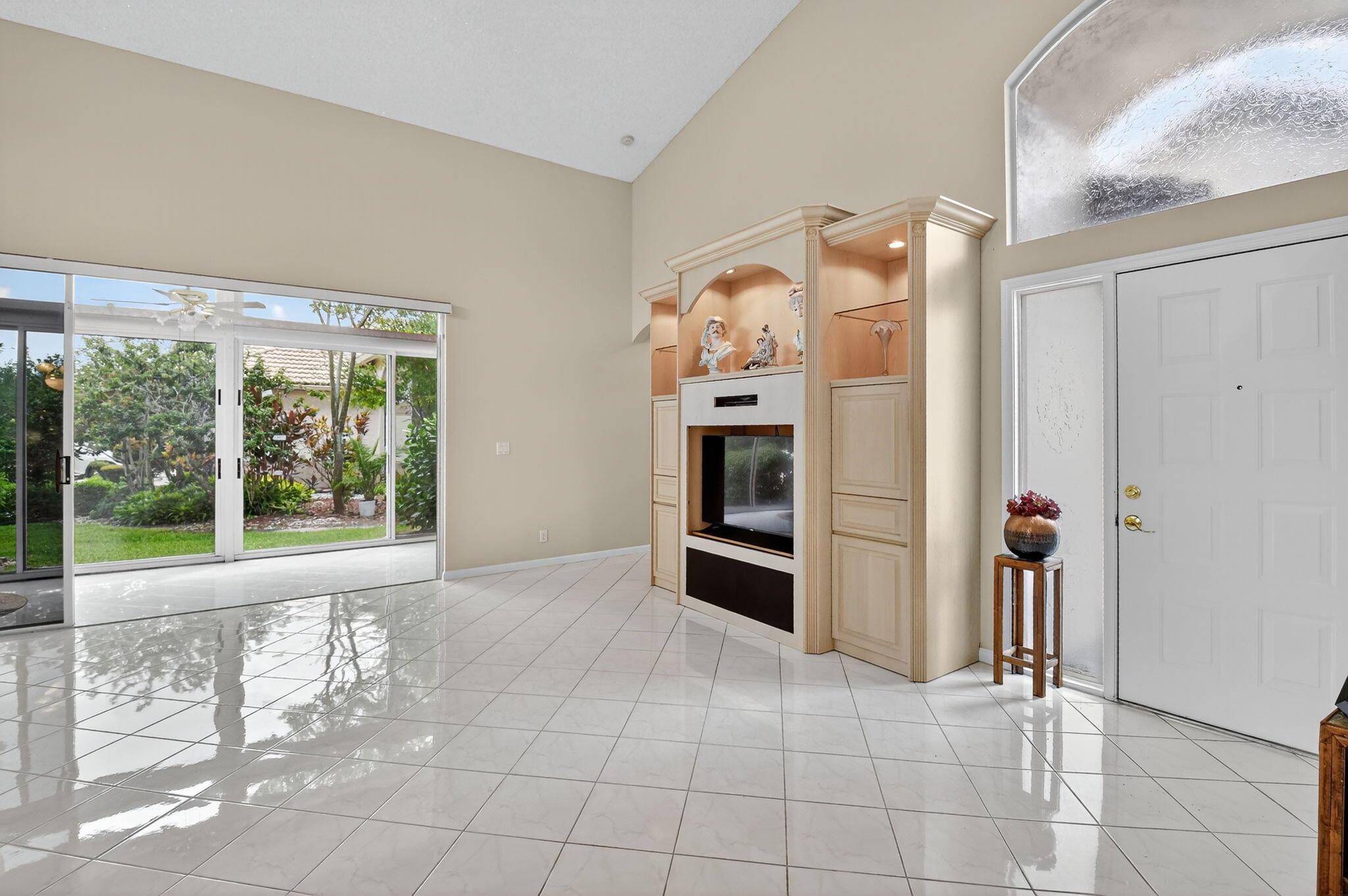 Homes for sale in Boynton Beach, FL | 8997 Shoal Creek Lane, Boynton Beach, FL 33472 | MLS# R11126596