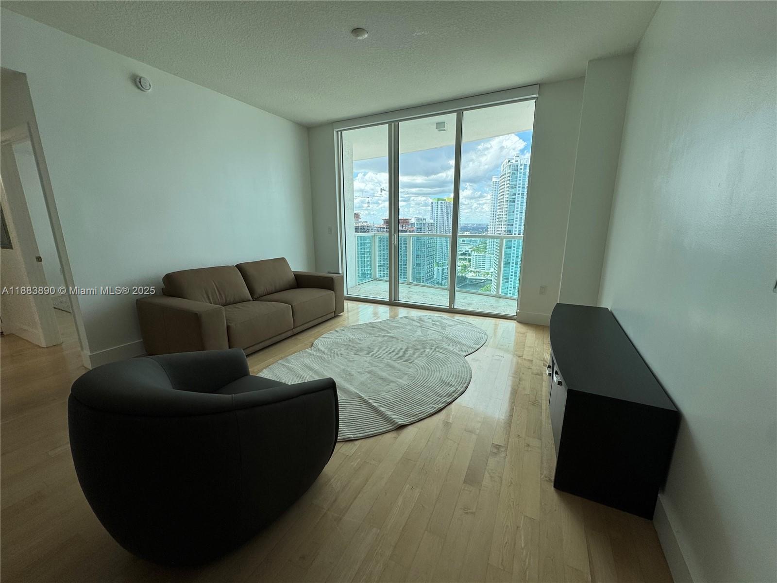 Condo for Rent in Miami, FL