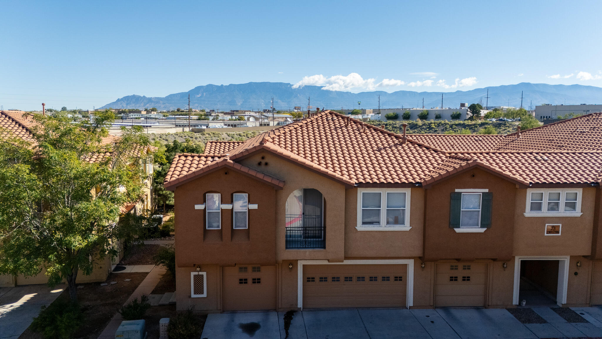 Homes for sale in Albuquerque, NM | 601 Menaul Blvd Ne #2304, Albuquerque, NM 87107 | MLS# 1091846