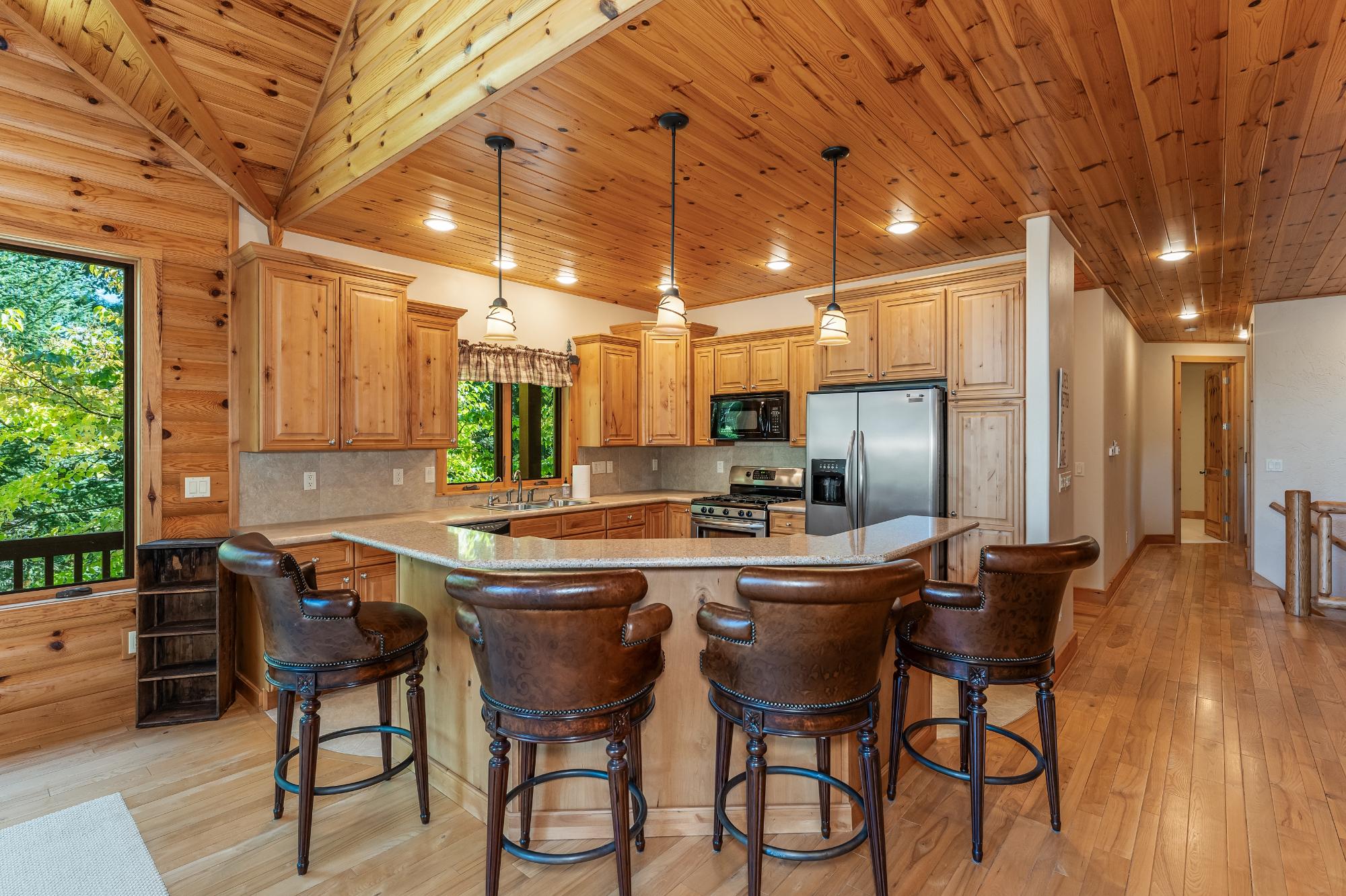 Tomahawk Lake Property 9025 Thoroughfare Rd Photo 5