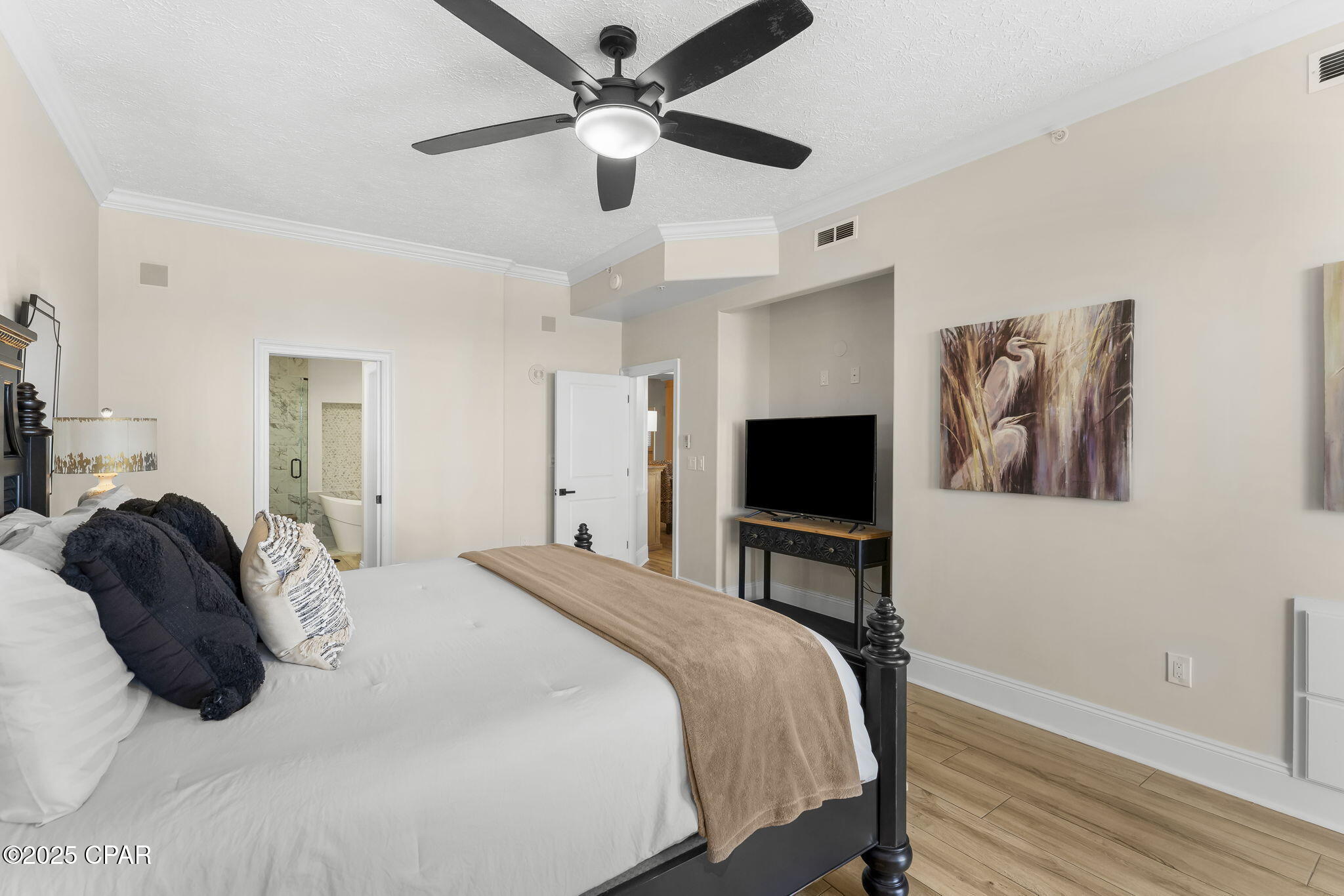 Image 19 For 7115 Thomas Drive 104