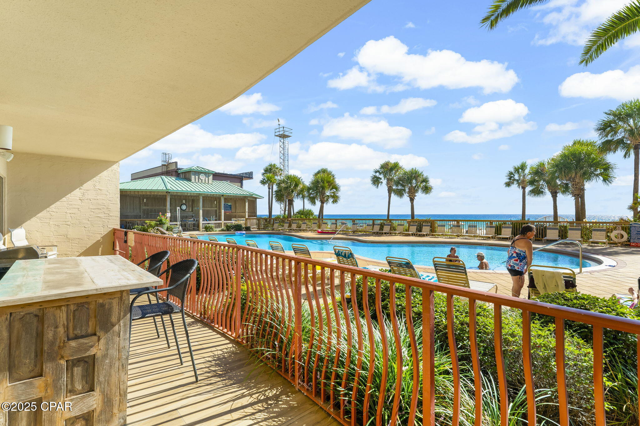 Image 2 For 7115 Thomas Drive 104