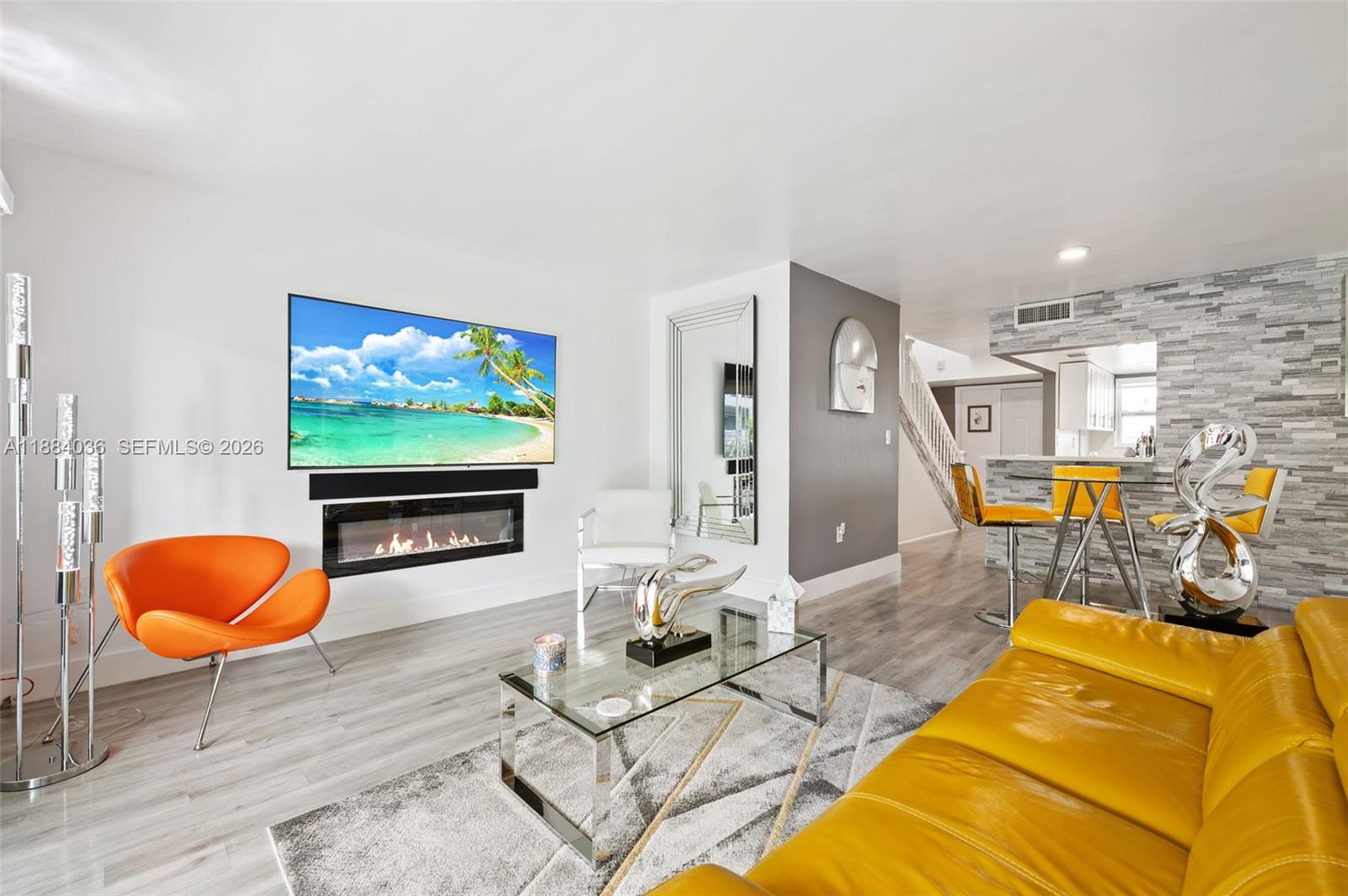 The Beach Club Fontainebl