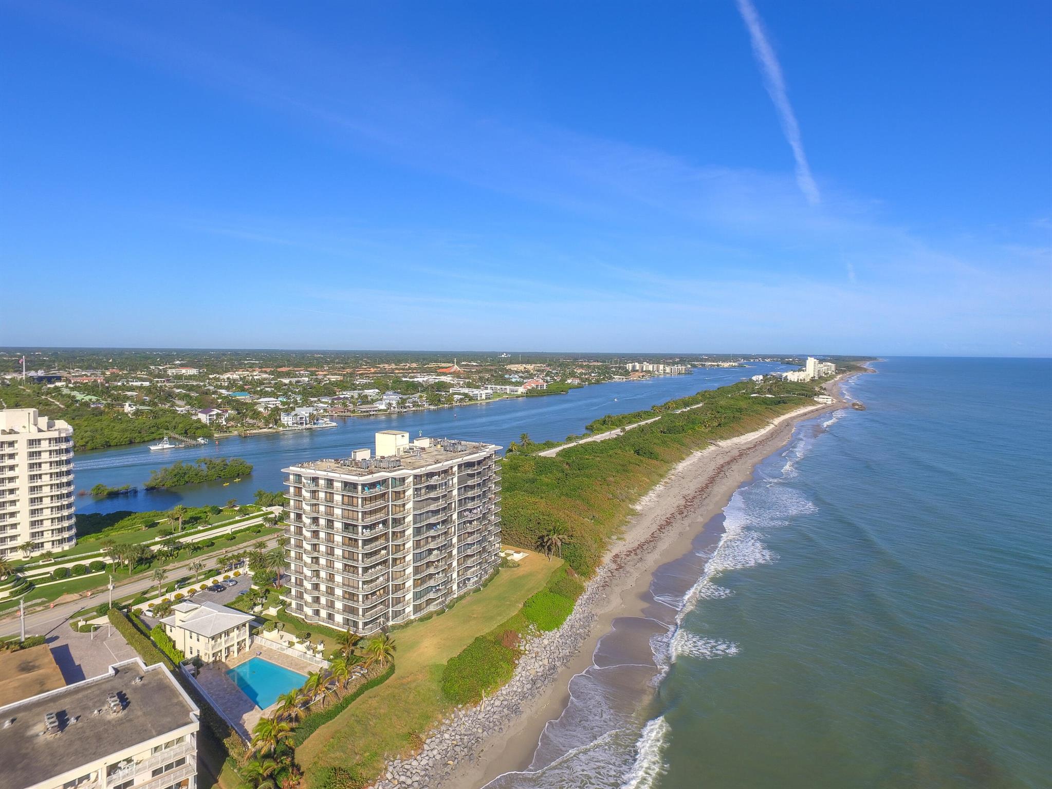 Tequesta Towers Condo