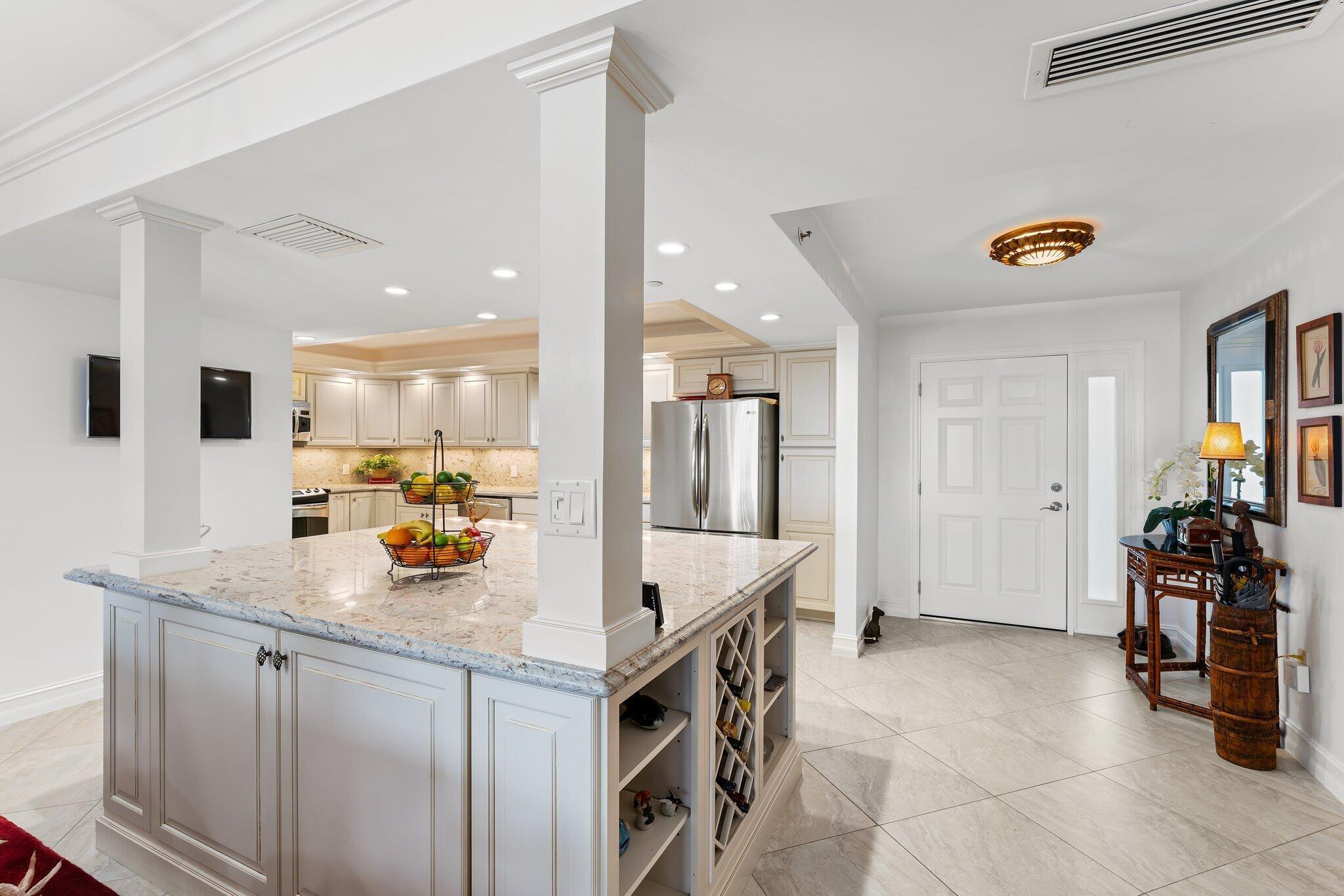 Homes for sale in Tequesta, FL | 400 Beach Road #Ph-C, Tequesta, FL 33469 | MLS# R11126659