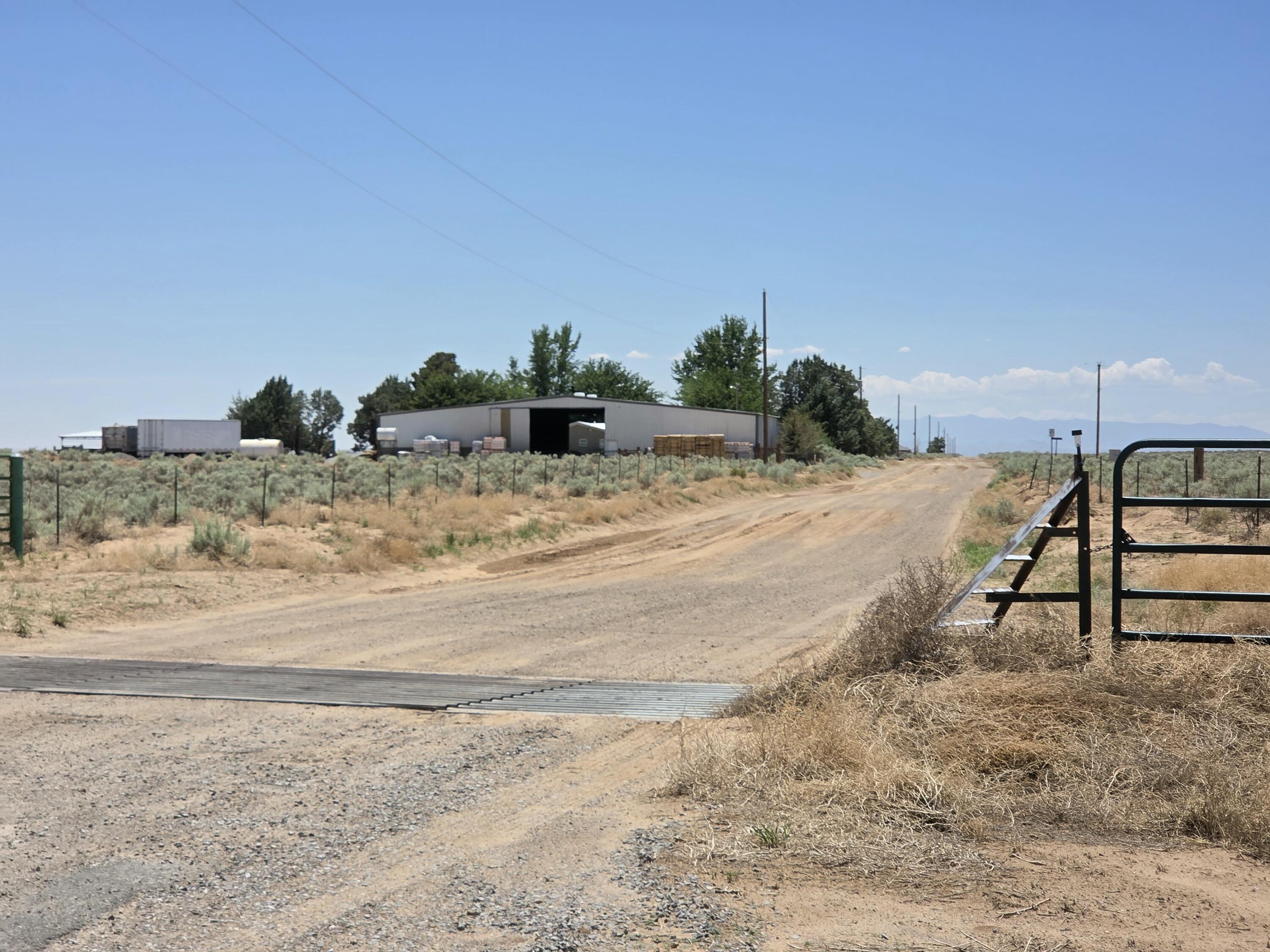 Photo 16 — VL RGE Lot 12 13 Block 380 14