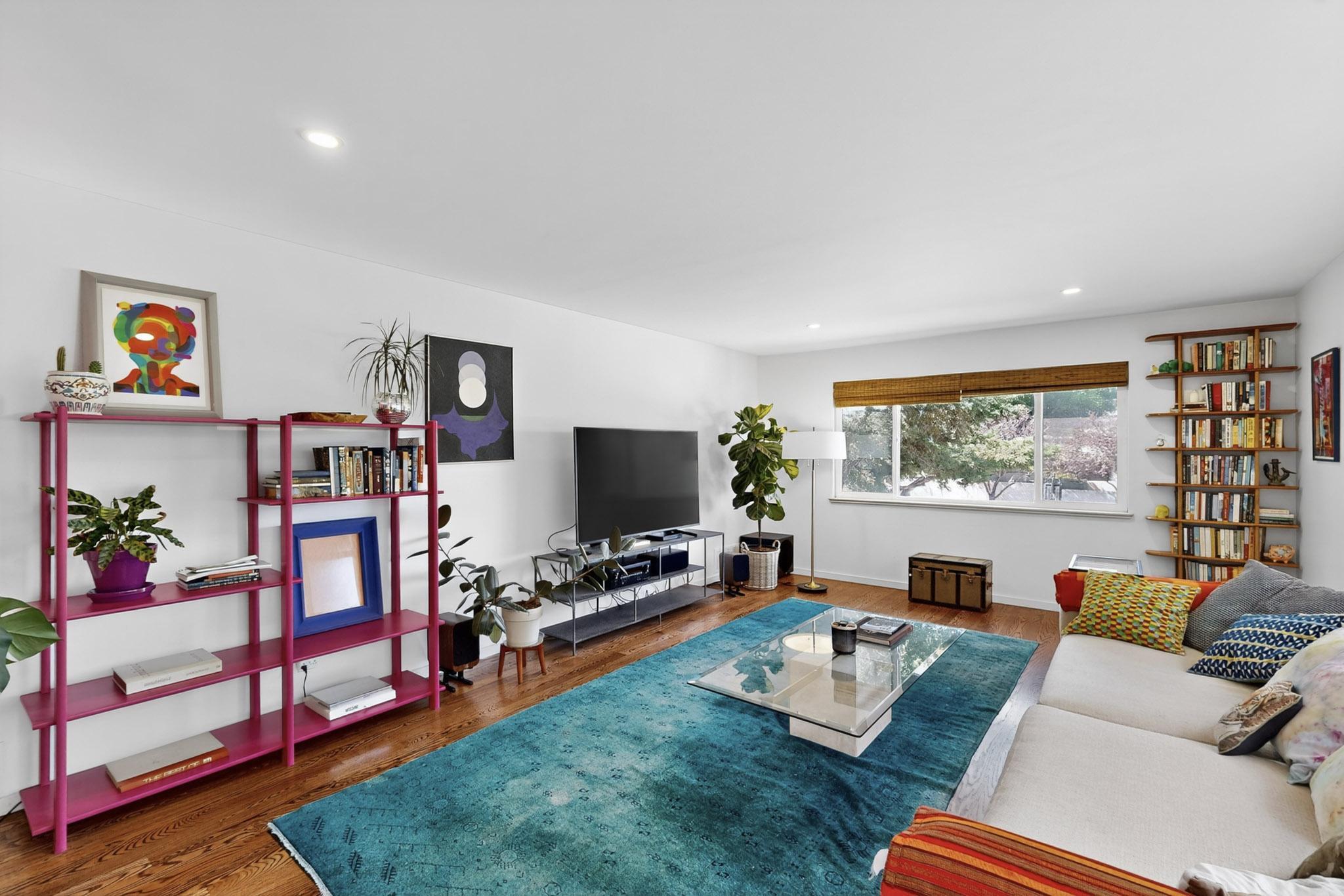 2600 Cutler Avenue NE Living Room