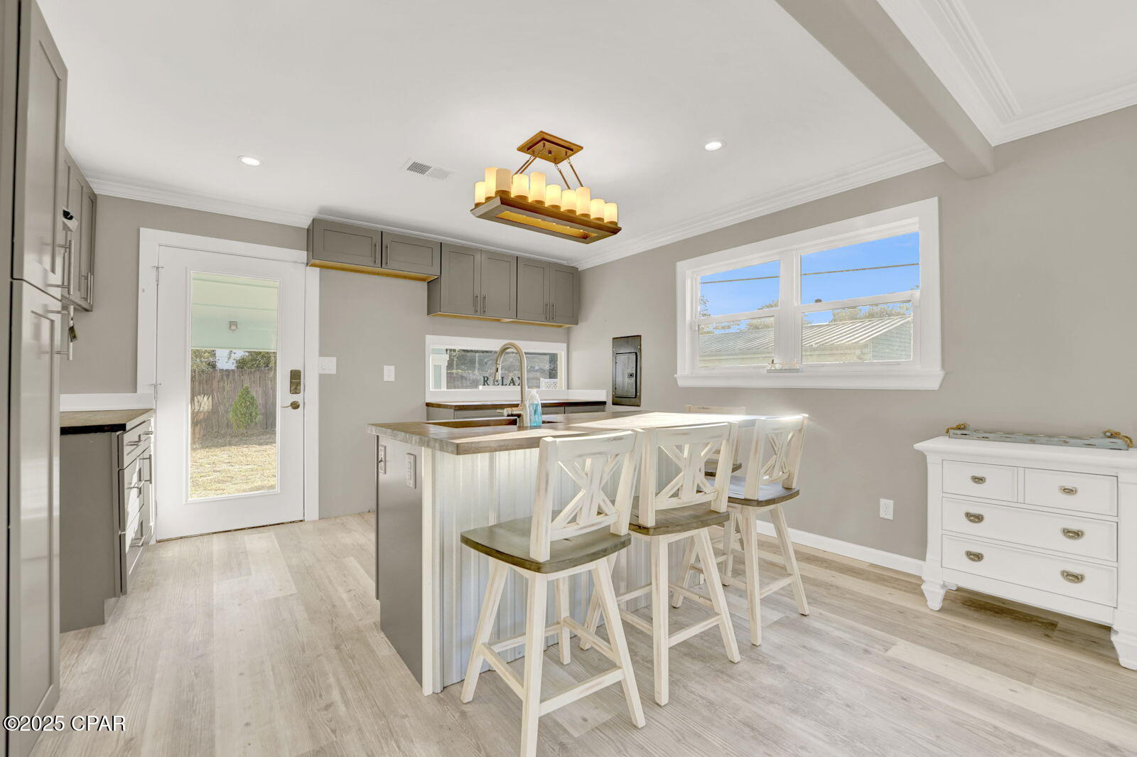 Image 9 For 630 Malaga Place