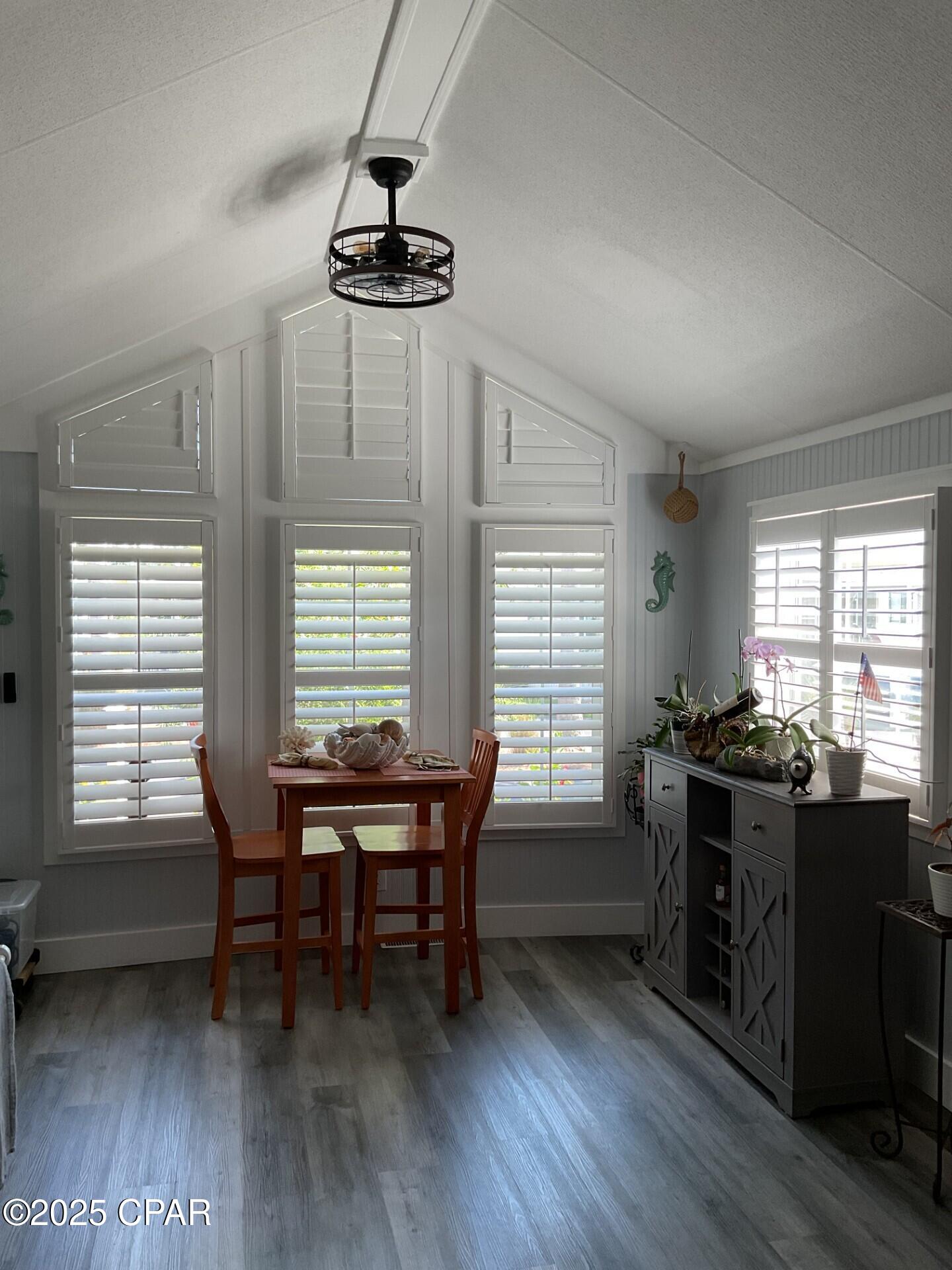 Image 10 For 1219 Thomas Drive 8