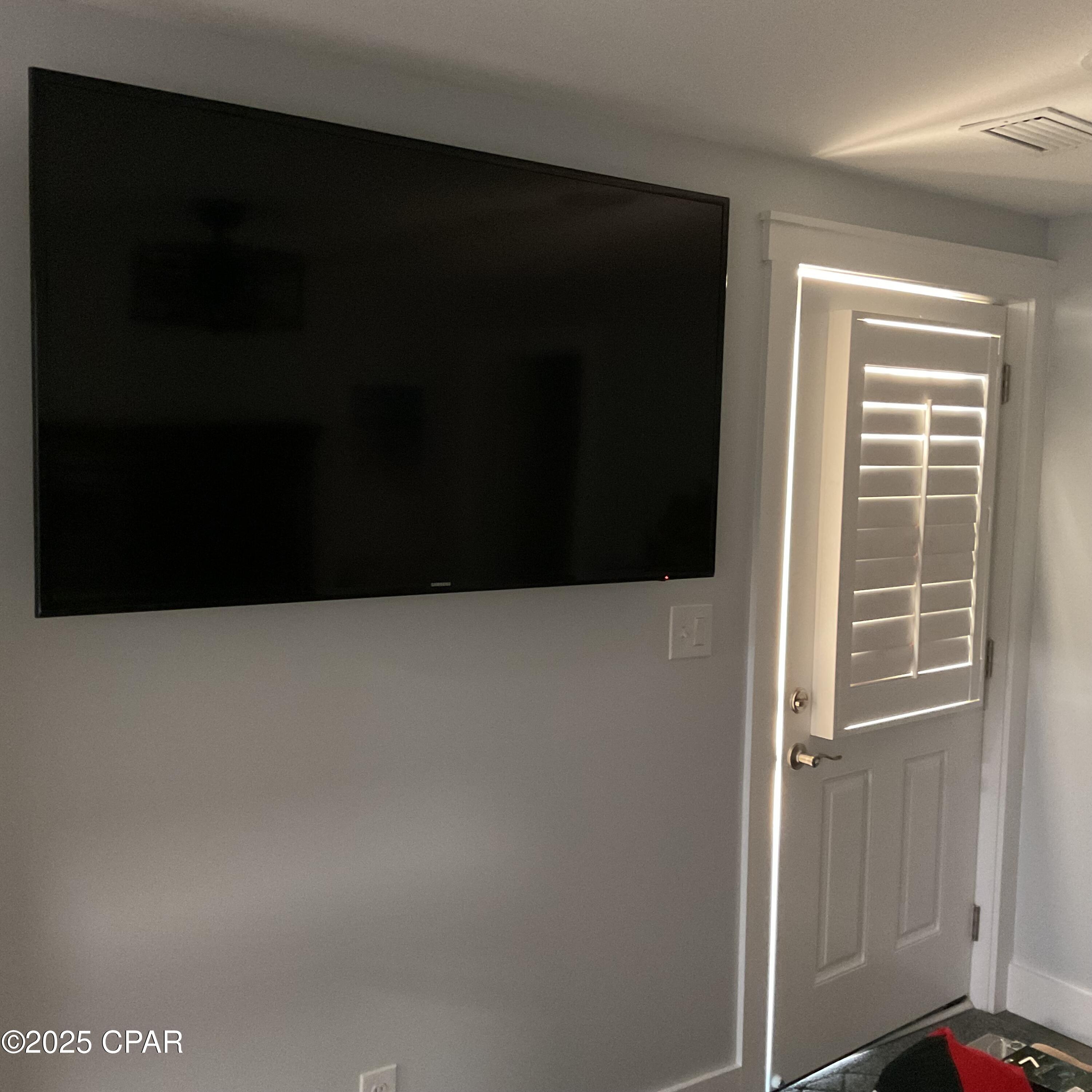 Image 31 For 1219 Thomas Drive 8