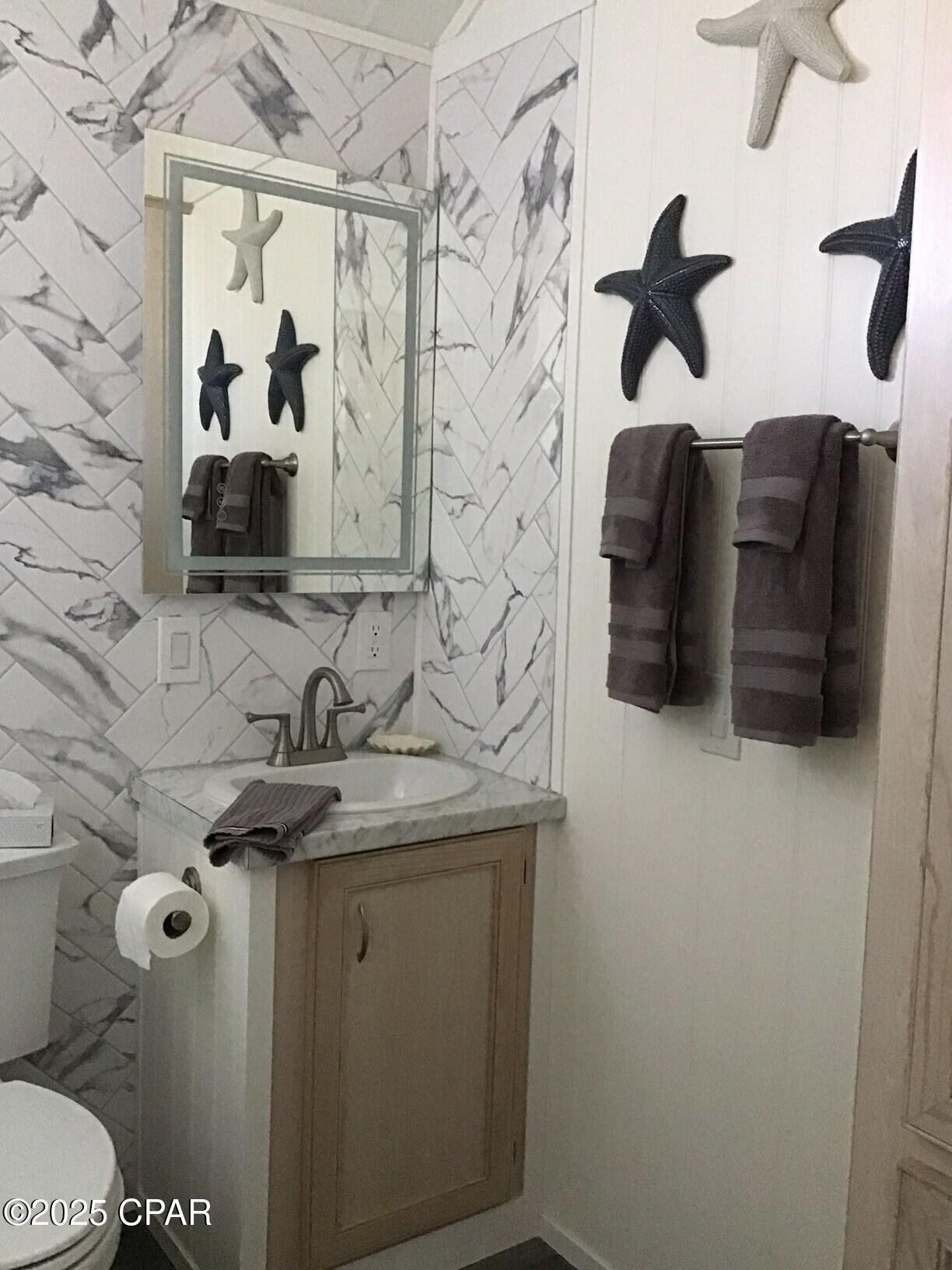 Image 8 For 1219 Thomas Drive 8