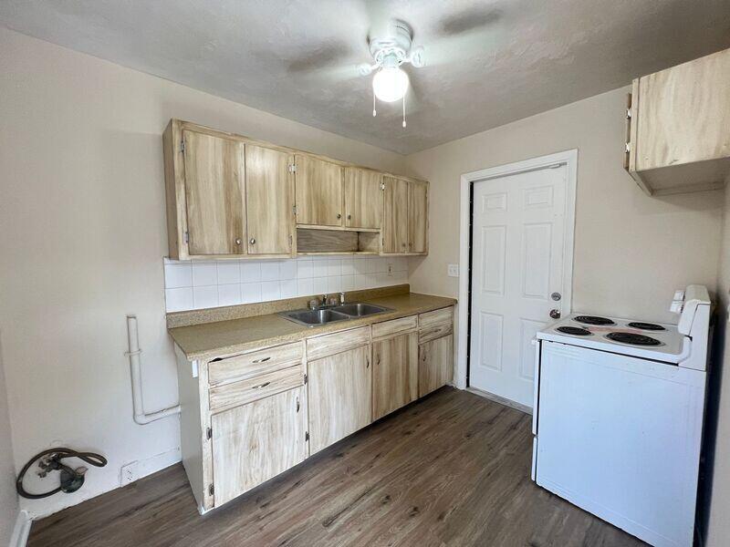 Homes for sale in West Palm Beach, FL | 1360 10Th Street, West Palm Beach, FL 33401 | MLS# R11126706