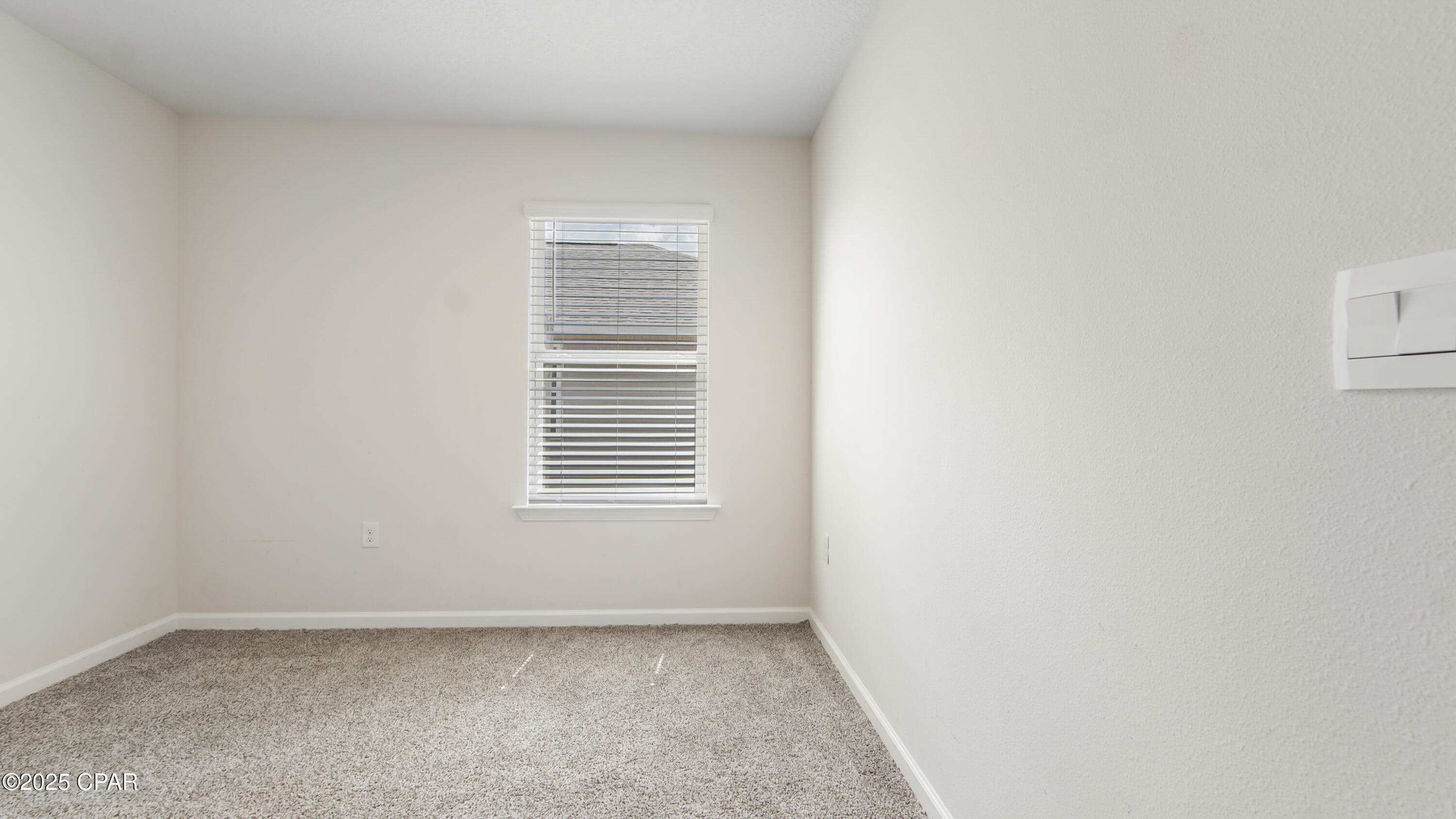 Image 10 For 7208 Madison Square Drive