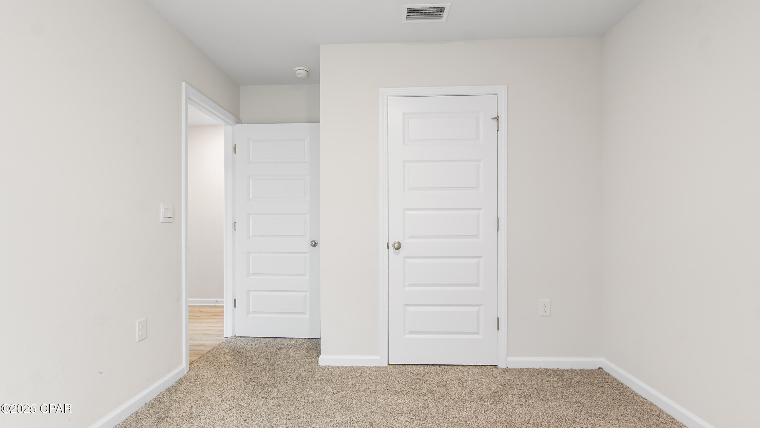 Image 11 For 7208 Madison Square Drive