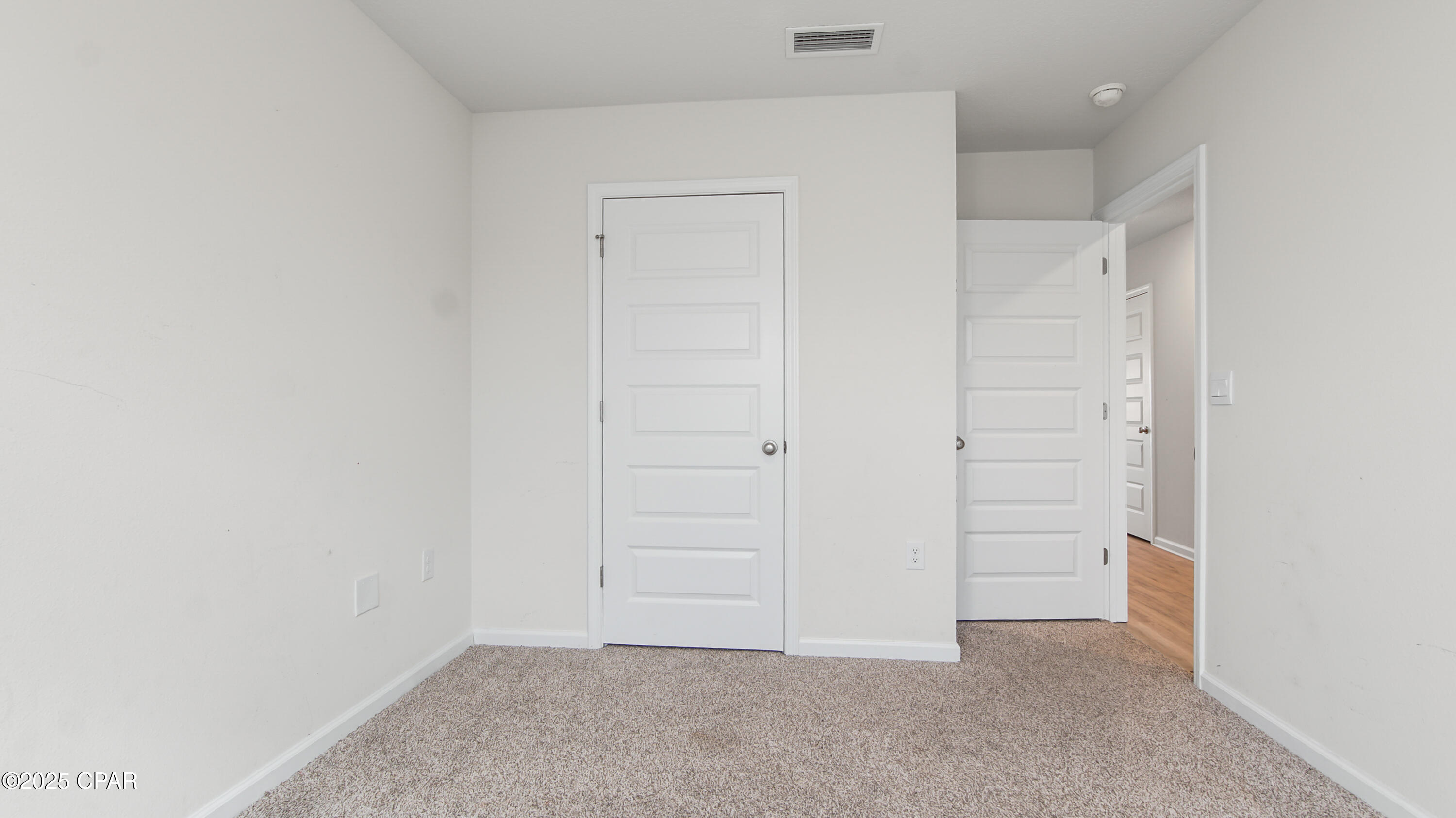 Image 13 For 7208 Madison Square Drive