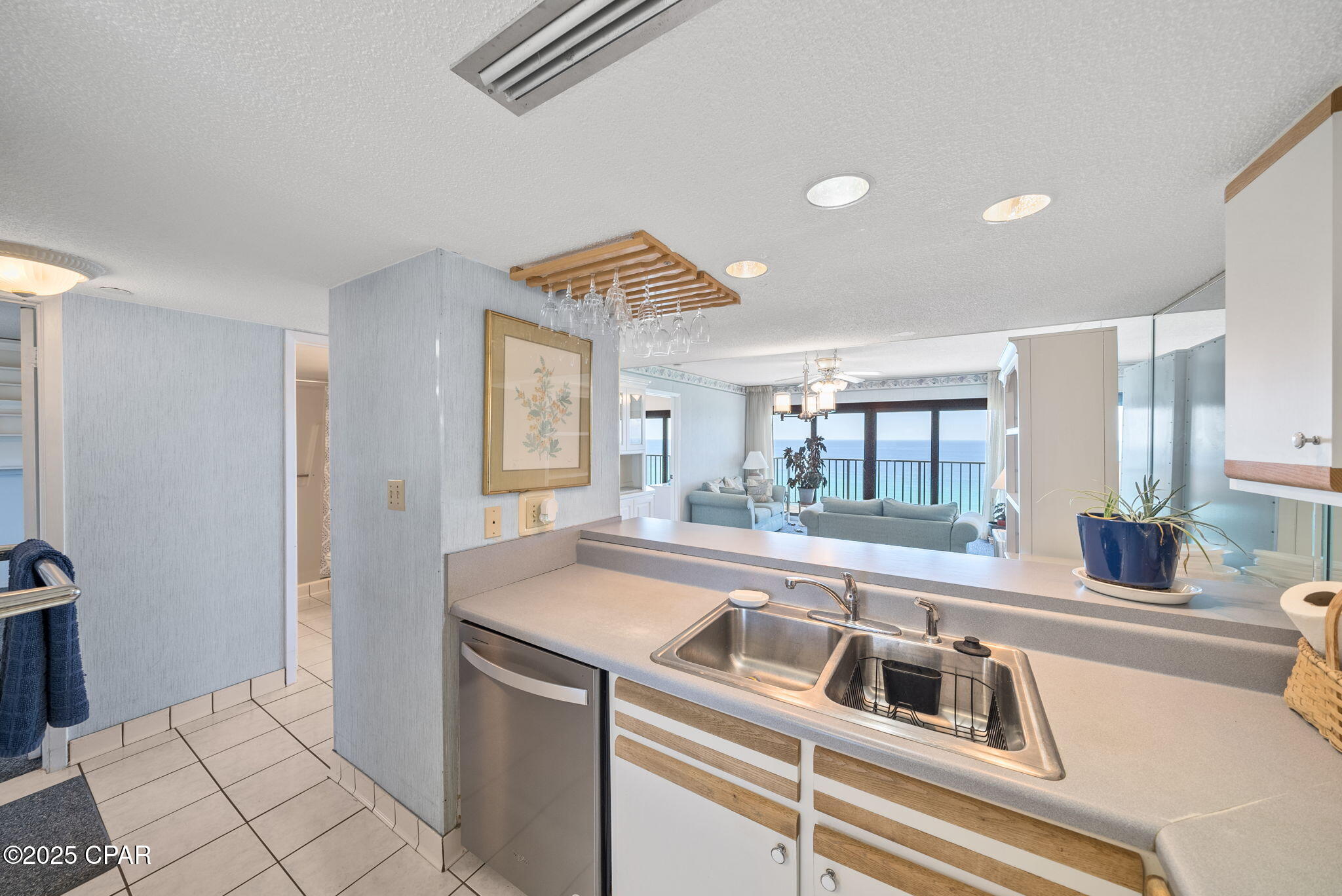 Image 13 For 4715 Thomas Dr Drive 1210a