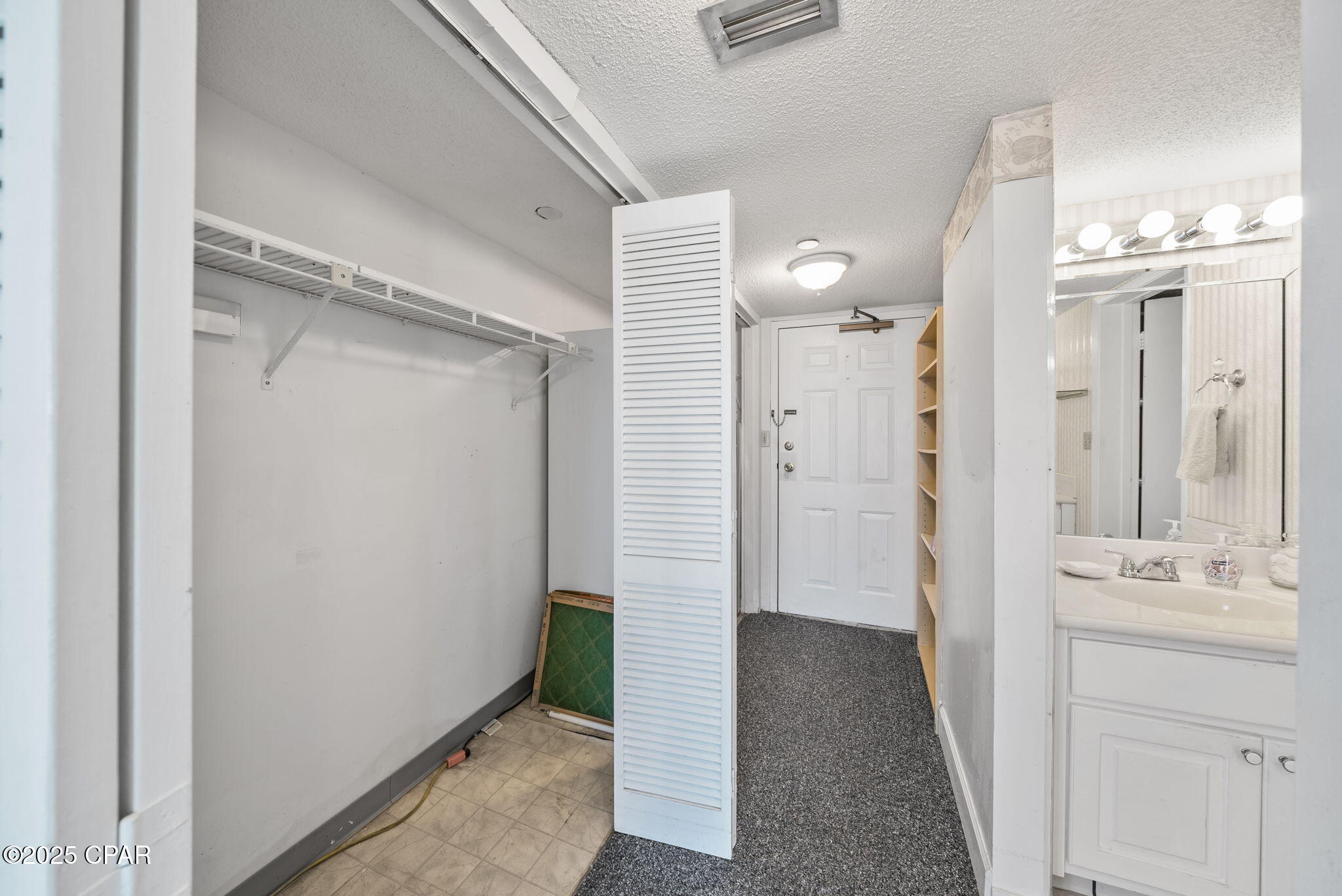 Image 24 For 4715 Thomas Dr Drive 1210a