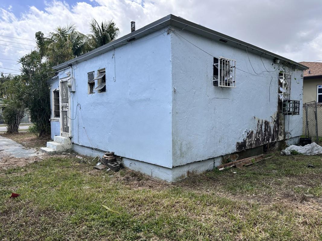 Homes for sale in Miami, FL | 2161 Nw 50th St, Miami, FL 33142 | MLS# F10528367