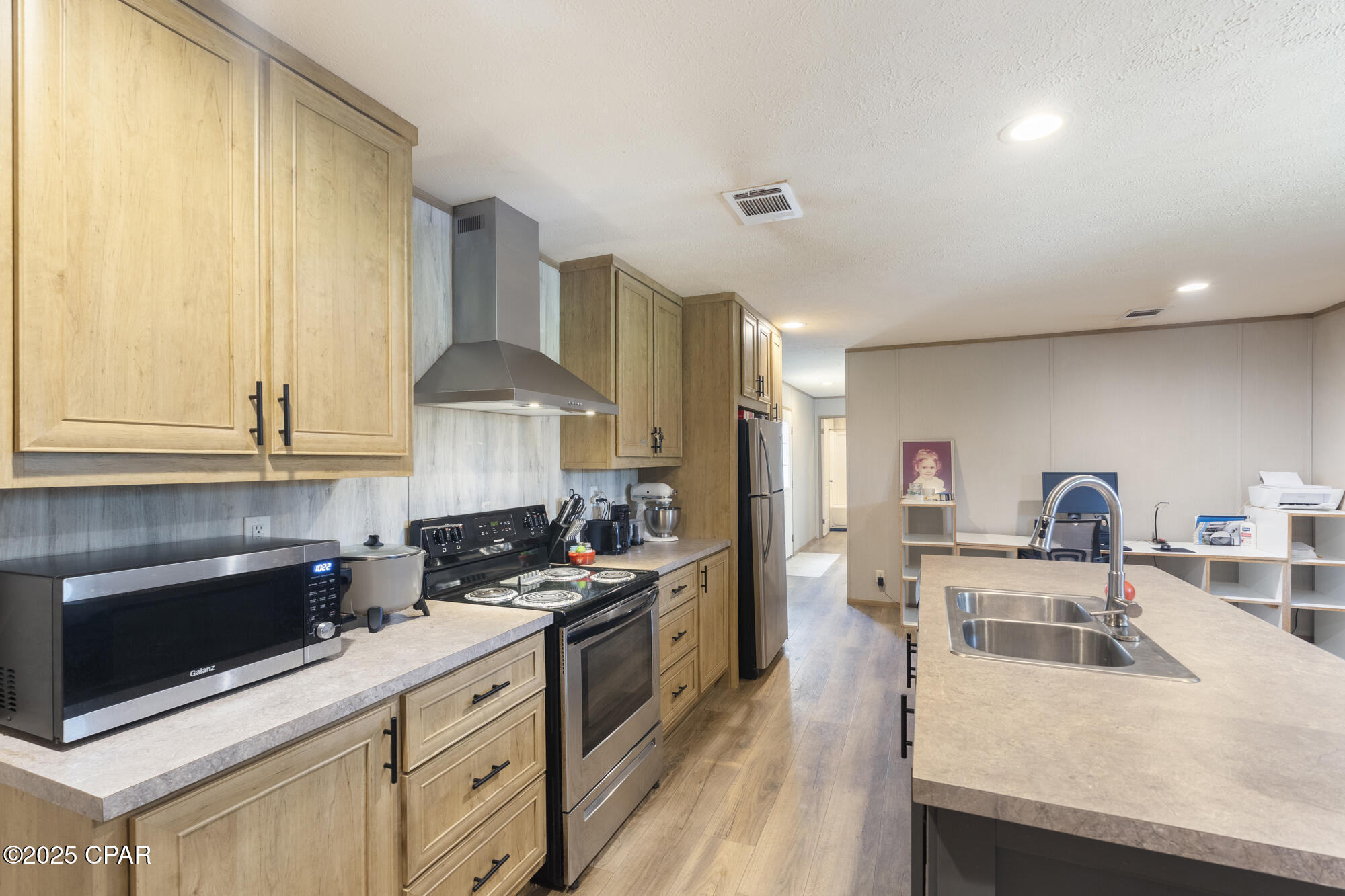 Image 16 For 21835 Lake Mckenzie Boulevard