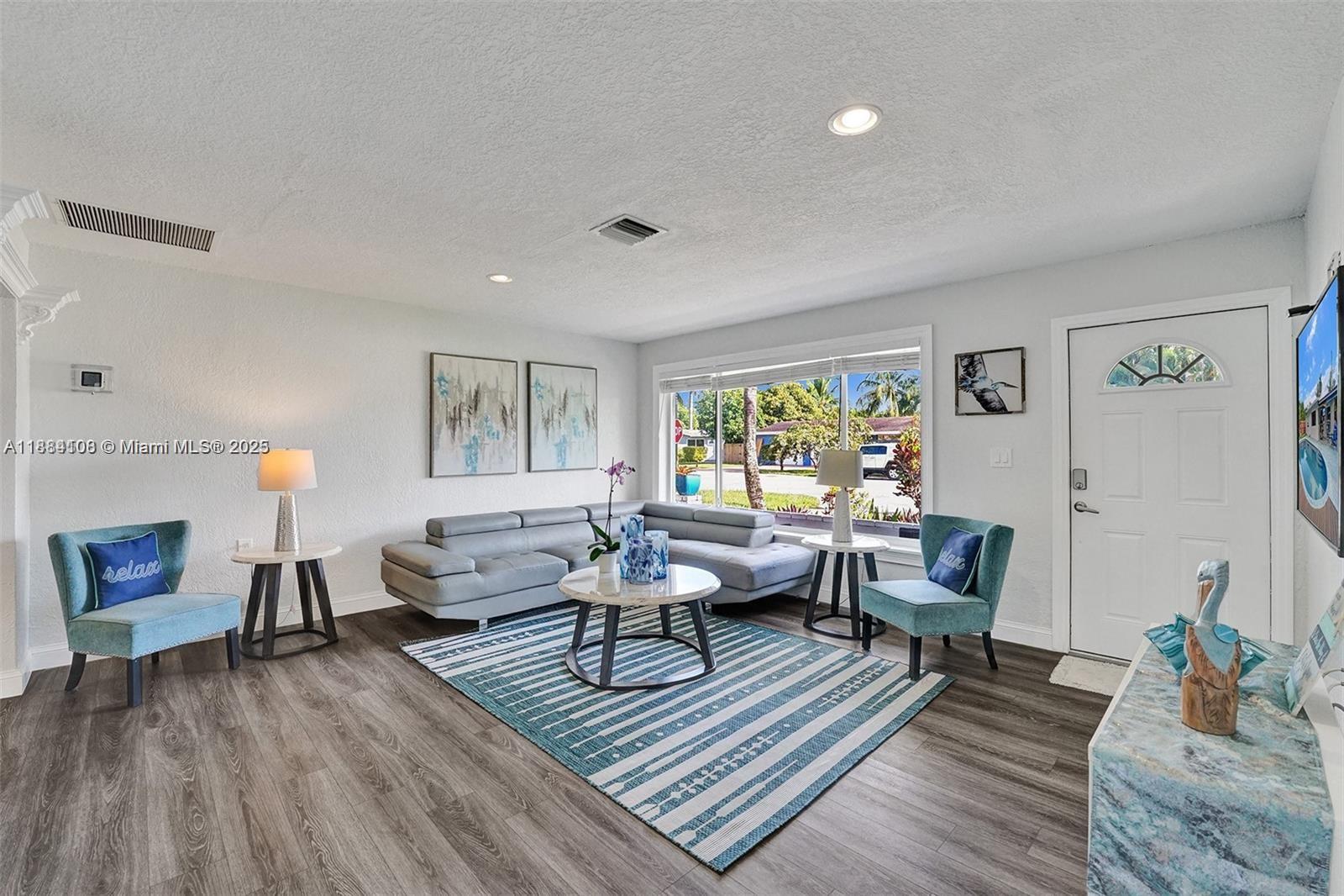 Stunning waterfront exterior at 3730 47th Ct - Home in Dania Beach