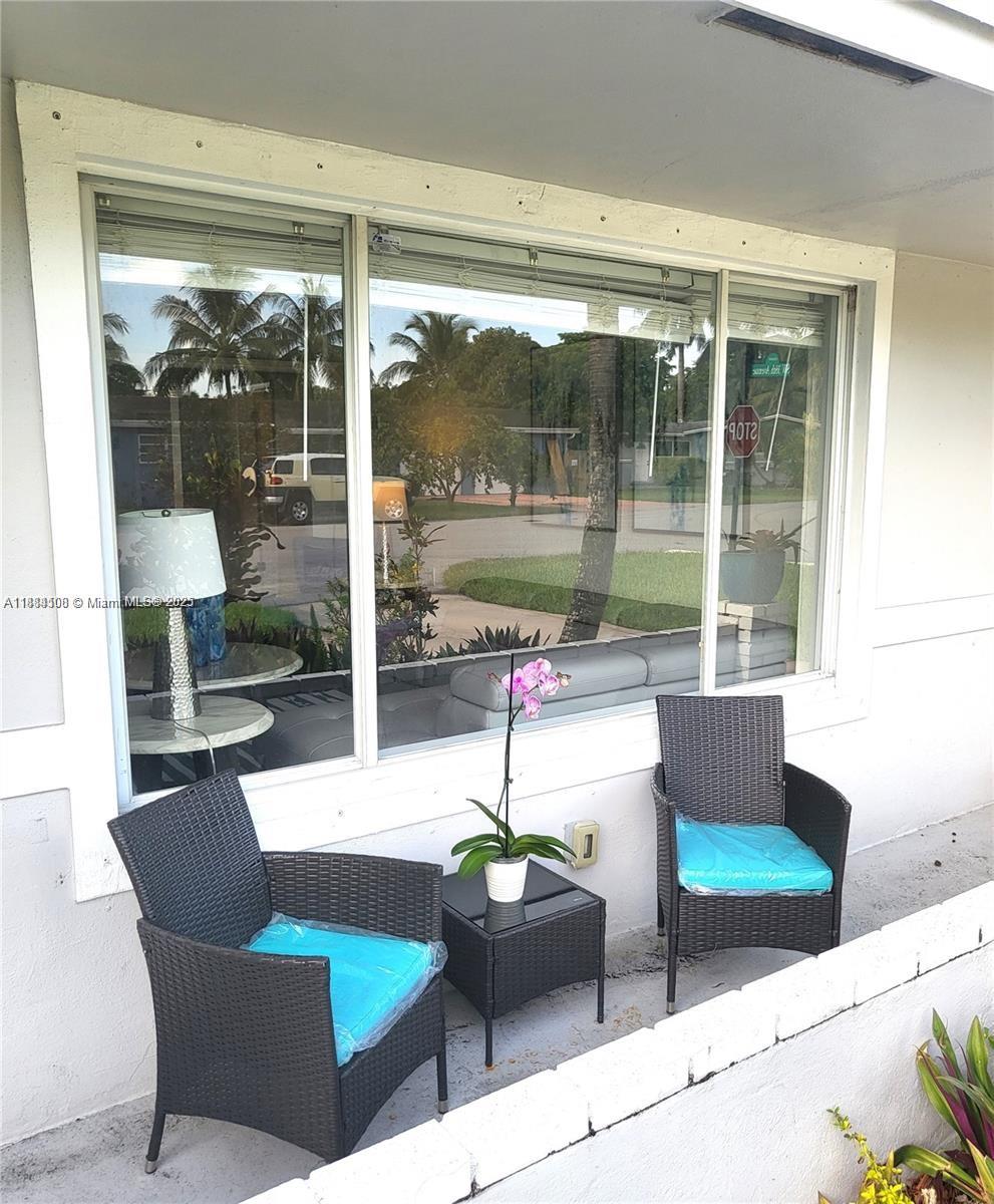 Elegant master bedroom retreat at 3730 47th Ct - Home in Dania Beach