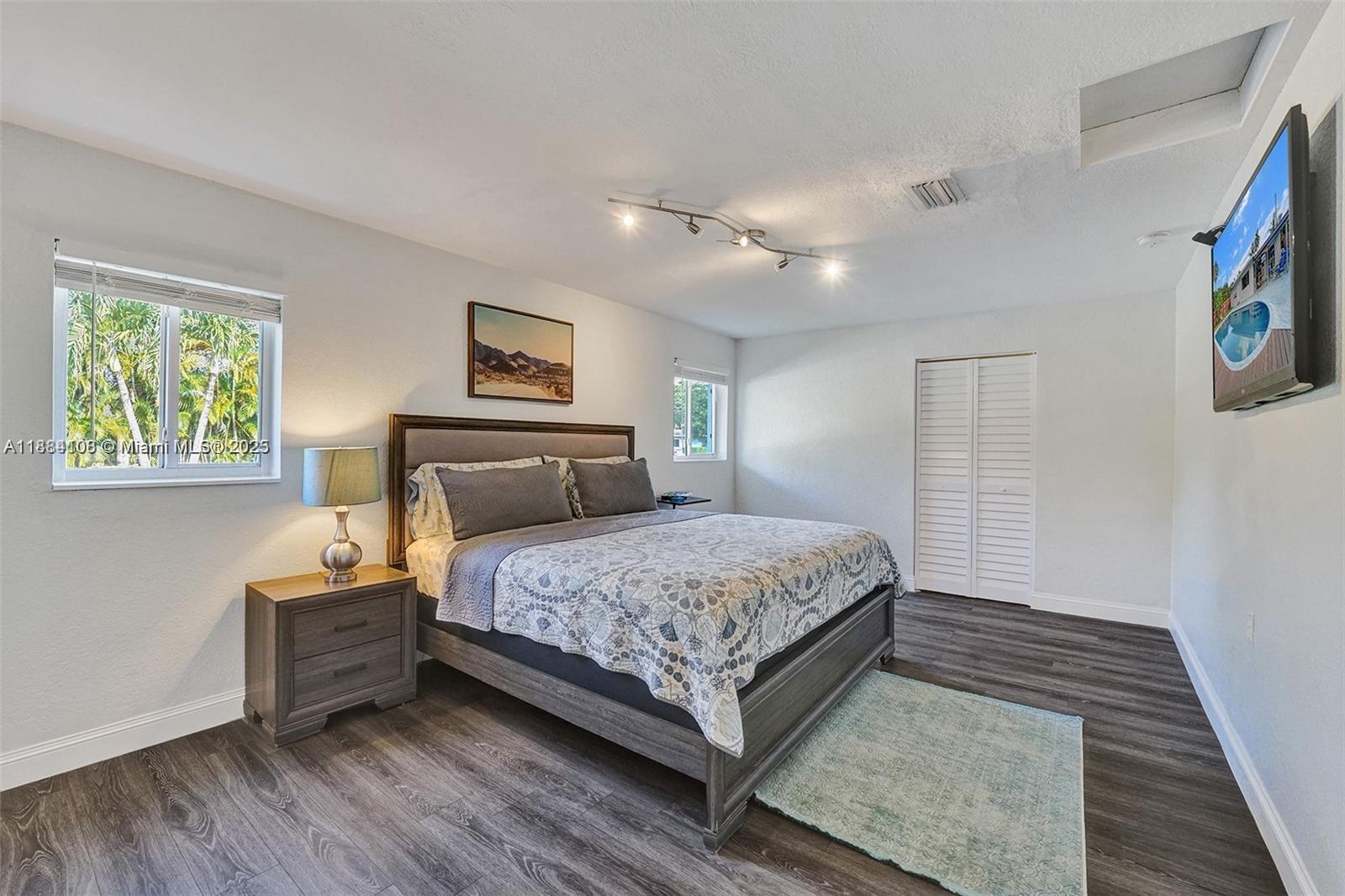 Additional living spaces at 3730 47th Ct - Home in Dania Beach