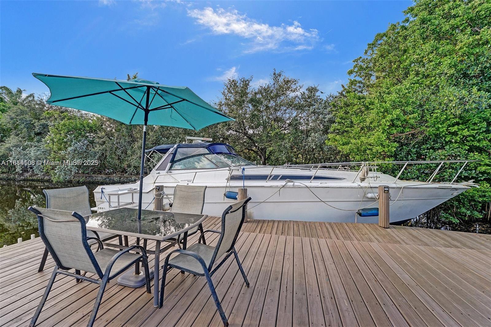 Stunning waterfront exterior at 3730 47th Ct - Home in Dania Beach
