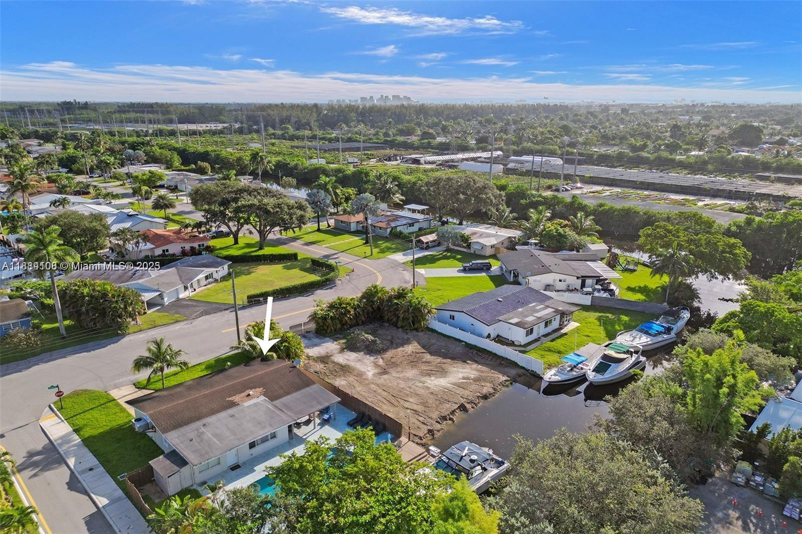 Stunning waterfront exterior at 3730 47th Ct - Home in Dania Beach