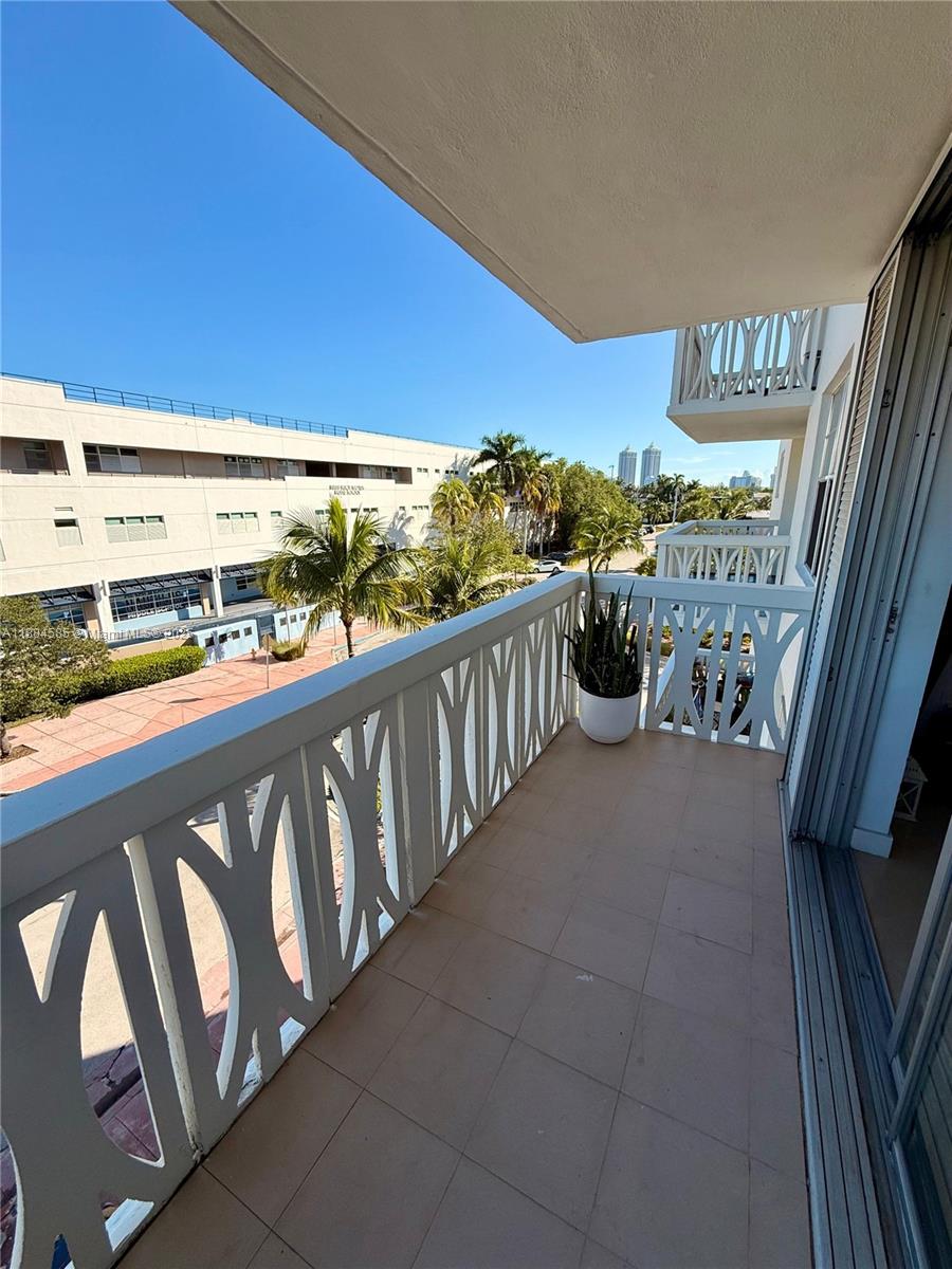 Homes for sale in Miami, FL | 4142 N Jefferson Ave, Miami, FL 33140