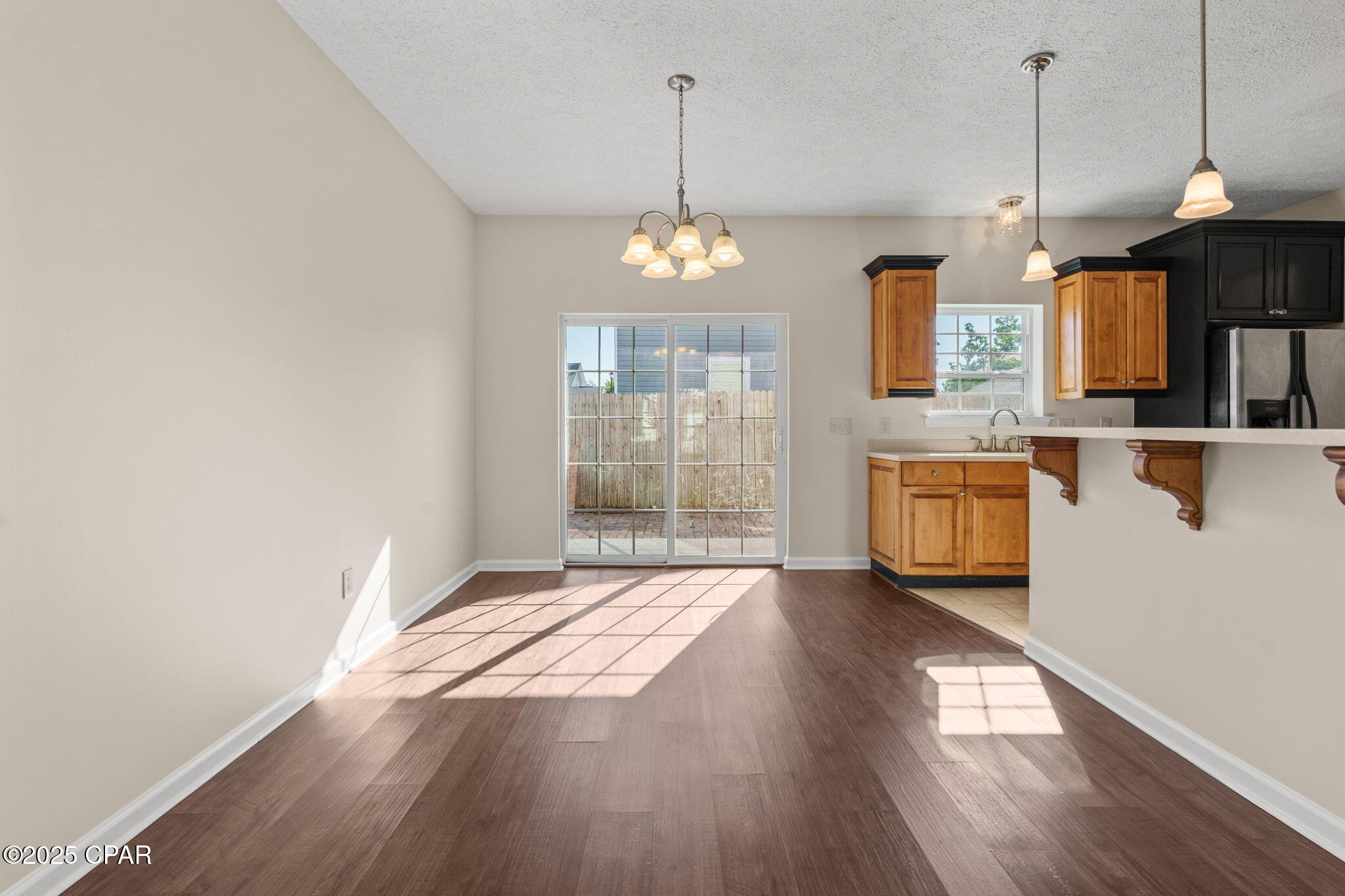 Image 12 For 2605 Avondale Court