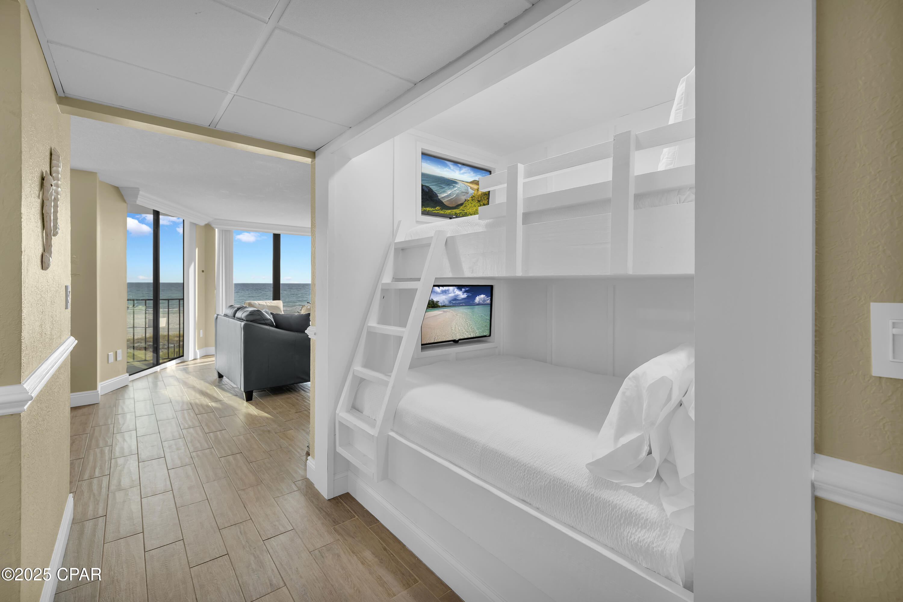 Image 17 For 11619 Front Beach Road 111-2