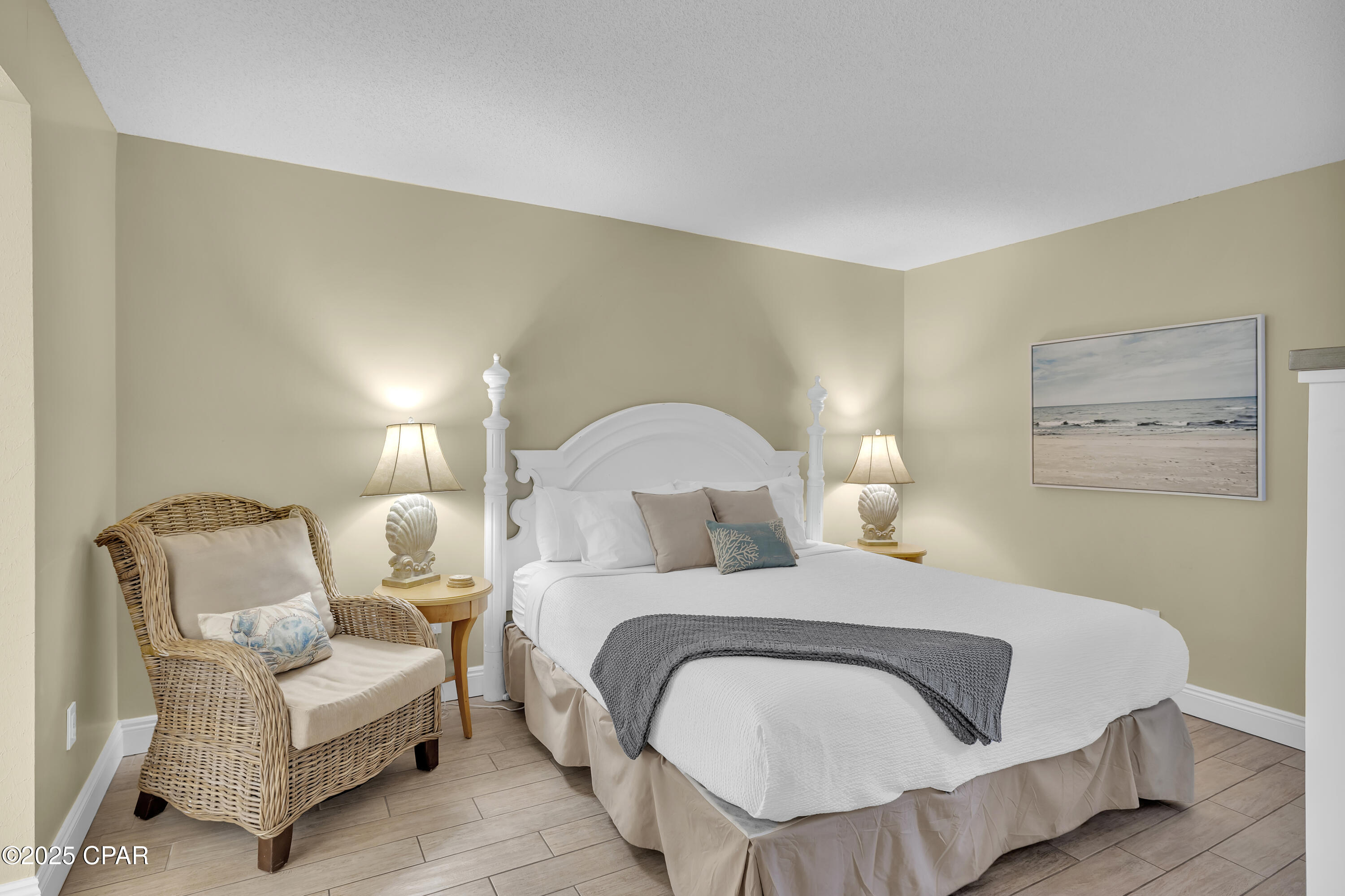 Image 4 For 11619 Front Beach Road 111-2