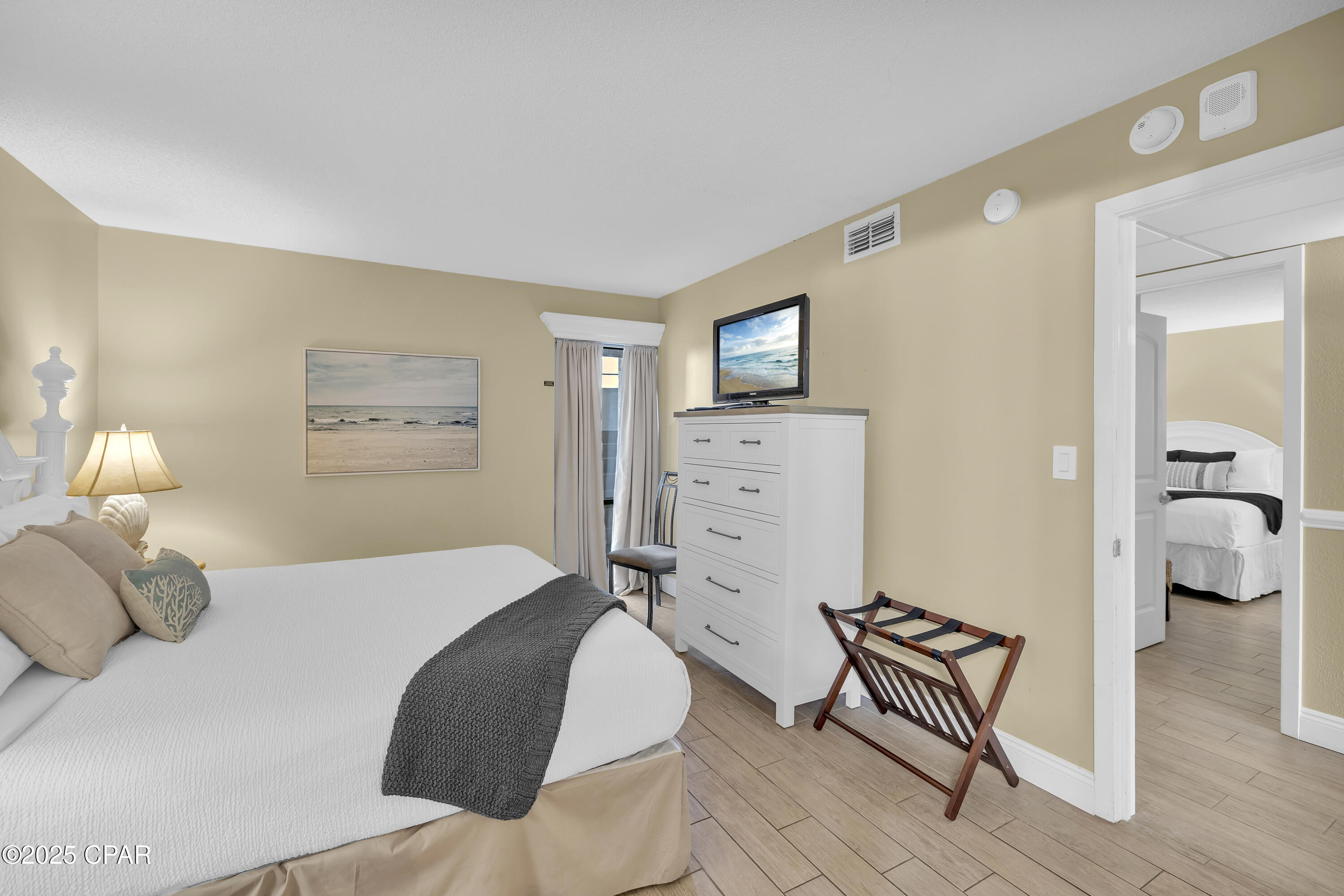 Image 9 For 11619 Front Beach Road 111-2