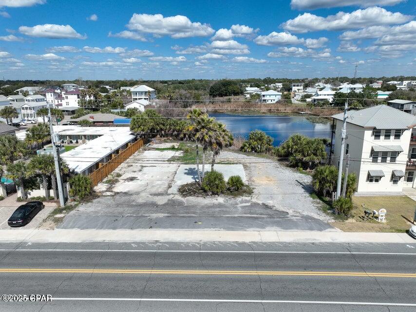 Image 7 For 19978 Front Beach Road