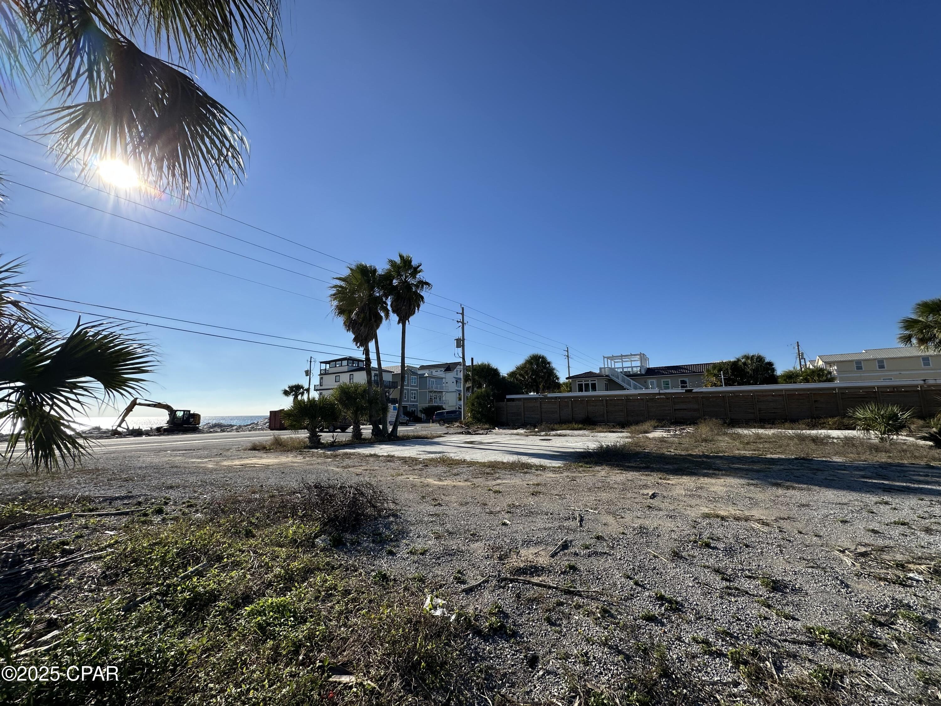 Image 8 For 19978 Front Beach Road