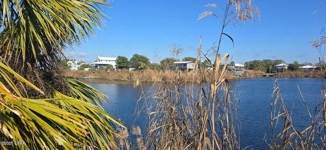 Image 9 For 19978 Front Beach Road