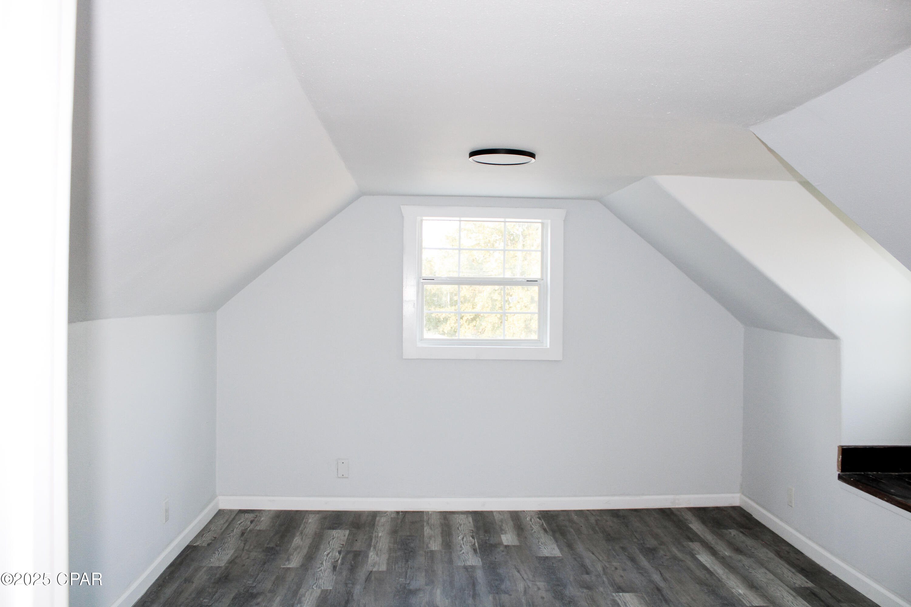 Image 11 For 8561 Fremont Road